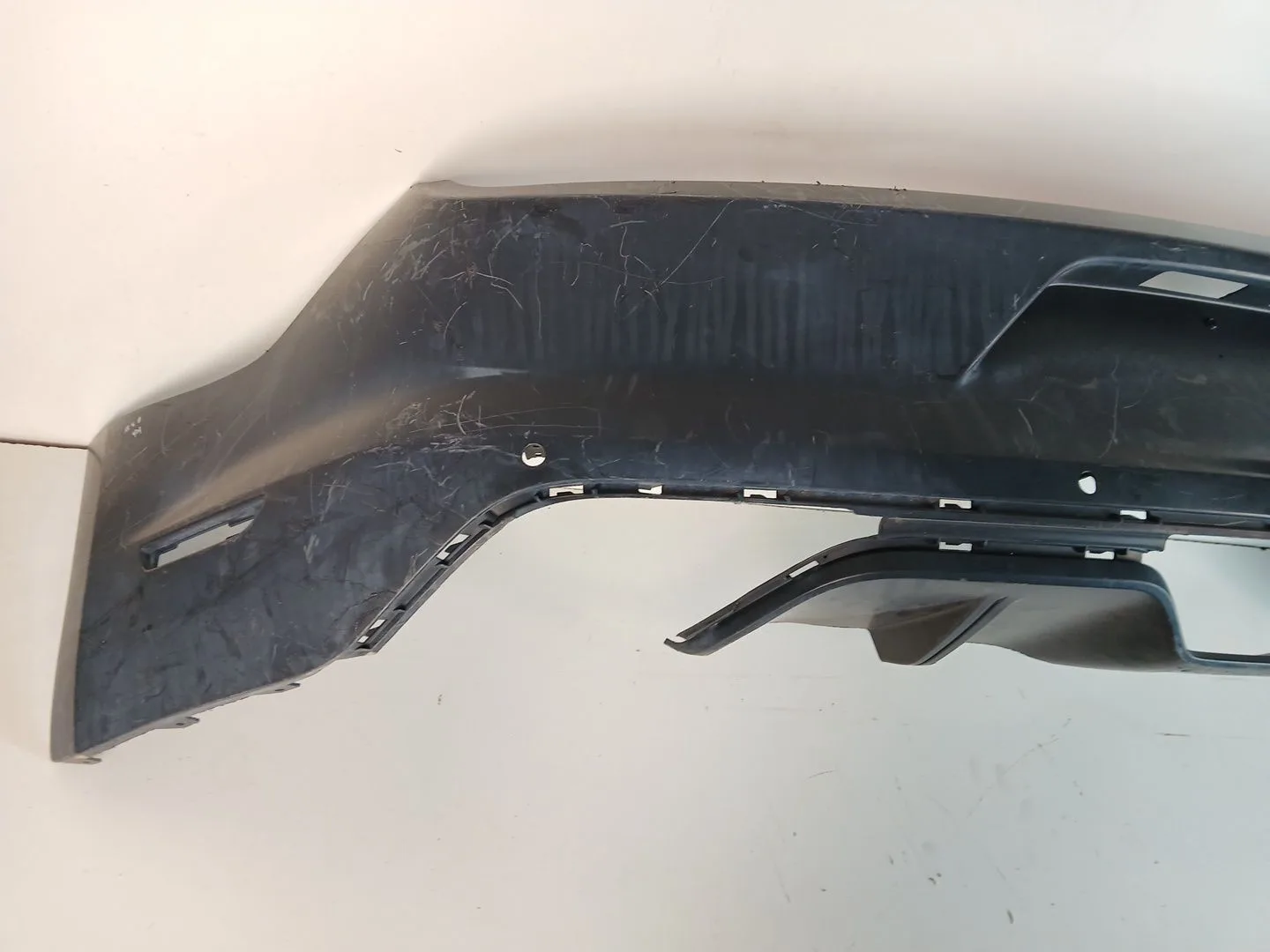 Paragolpes Trasero para Ford Mustang
