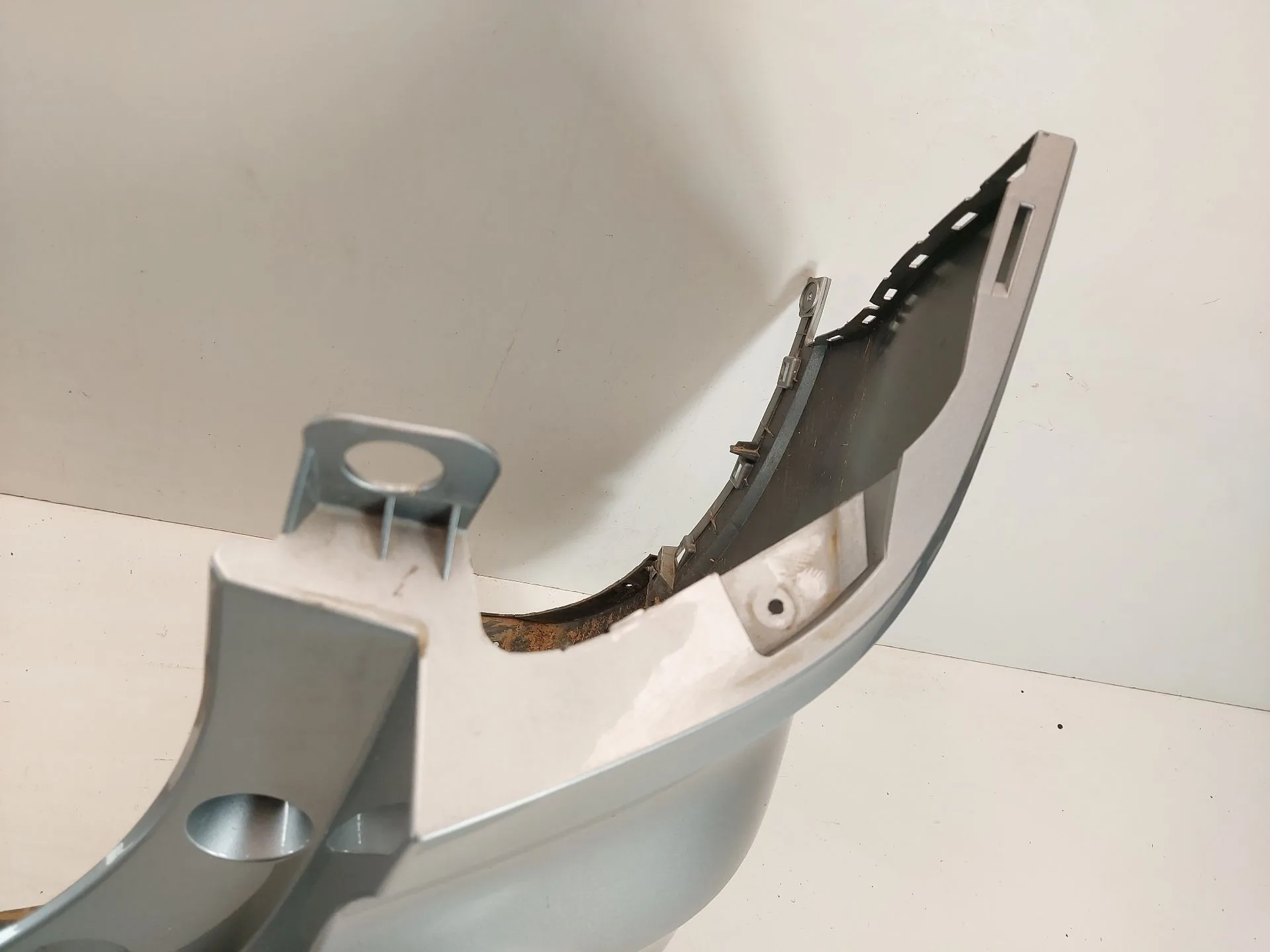 Paragolpes Trasero para Mg Zs Suv (Azs1)