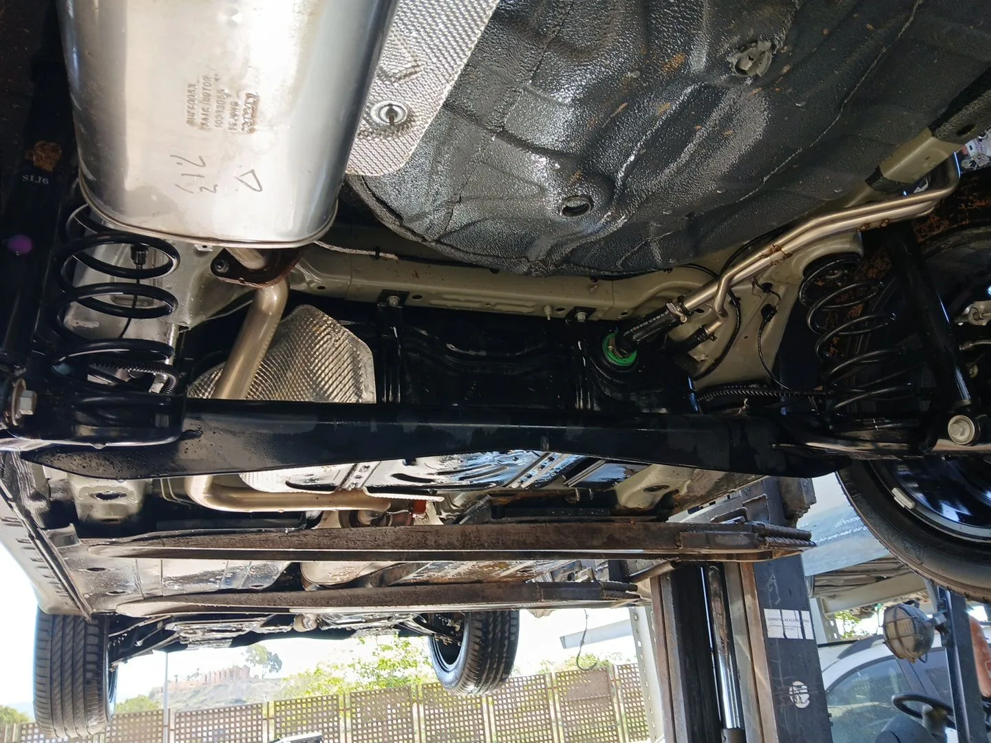 Puente Trasero para Mg Zs Suv (Azs1)