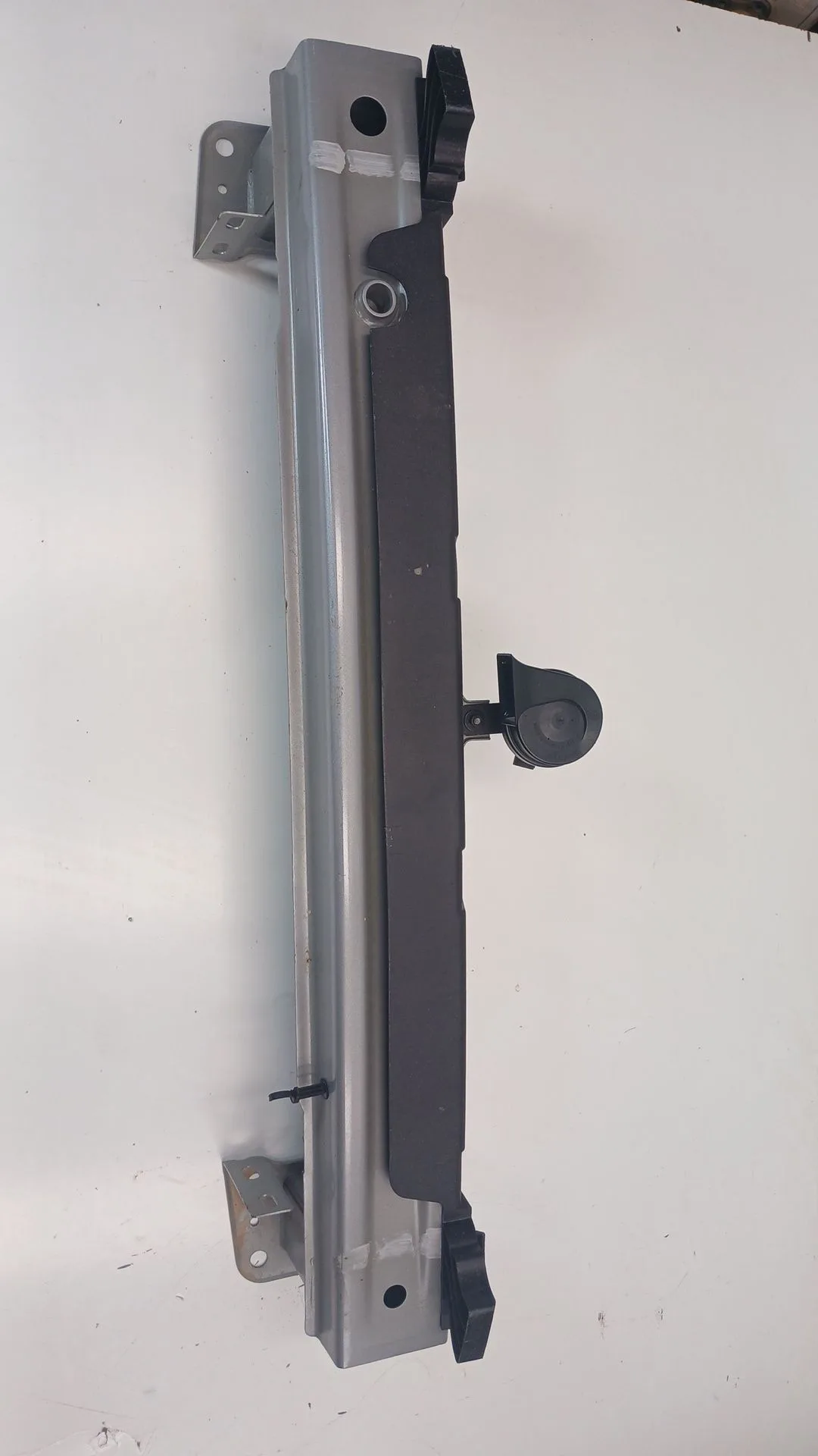 Refuerzo Paragolpes Delantero para Mg Zs Suv (Azs1)