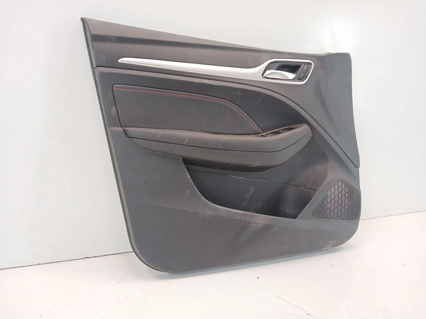Guarnecido Puerta Delantera Izquierda para Mg Zs Suv (Azs1)