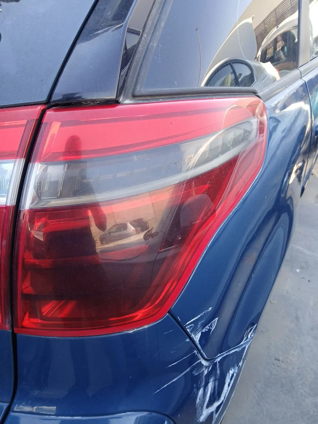 Piloto Trasero Derecho para Citroën C4 Picasso I Monospace (Ud_)