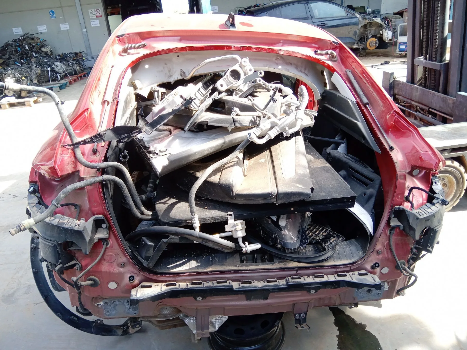 Carroceria para Renault Arkana I (Lcm_, Ldn_)