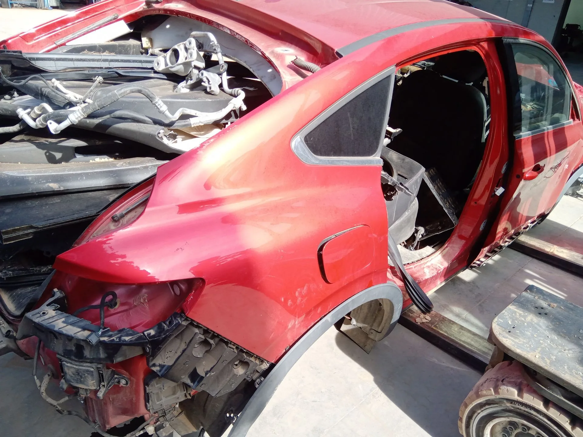 Carroceria para Renault Arkana I (Lcm_, Ldn_)