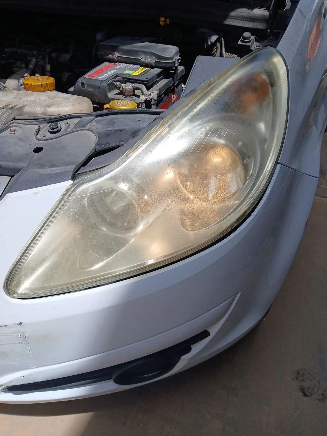 Faro Izquierdo para Opel Corsa D (S07)