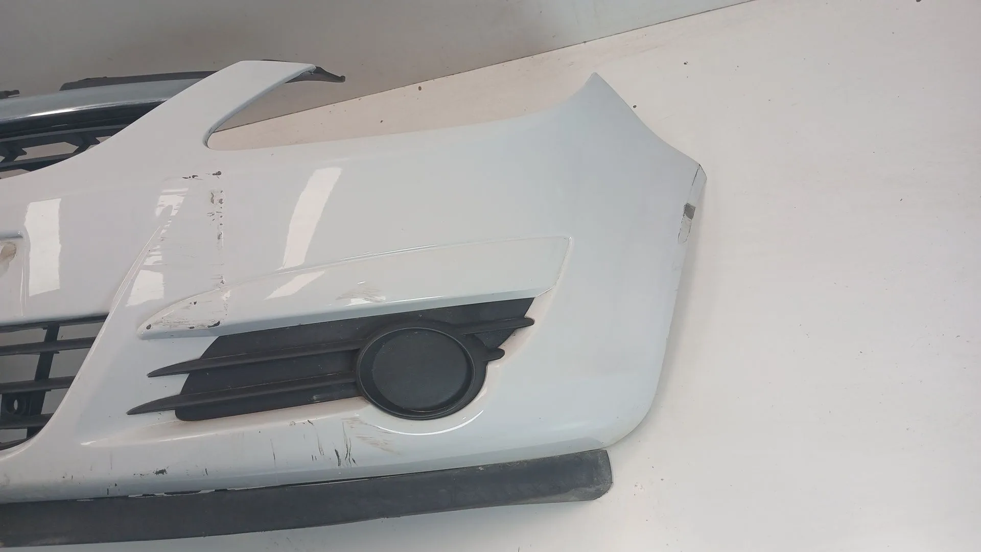 Paragolpes Delantero para Opel Corsa D (S07)