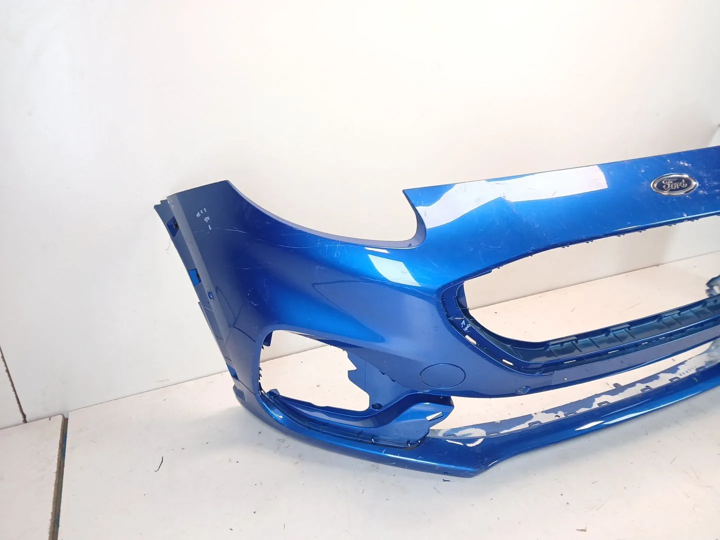 Paragolpes Delantero para Ford Puma (J2K, Cf7)