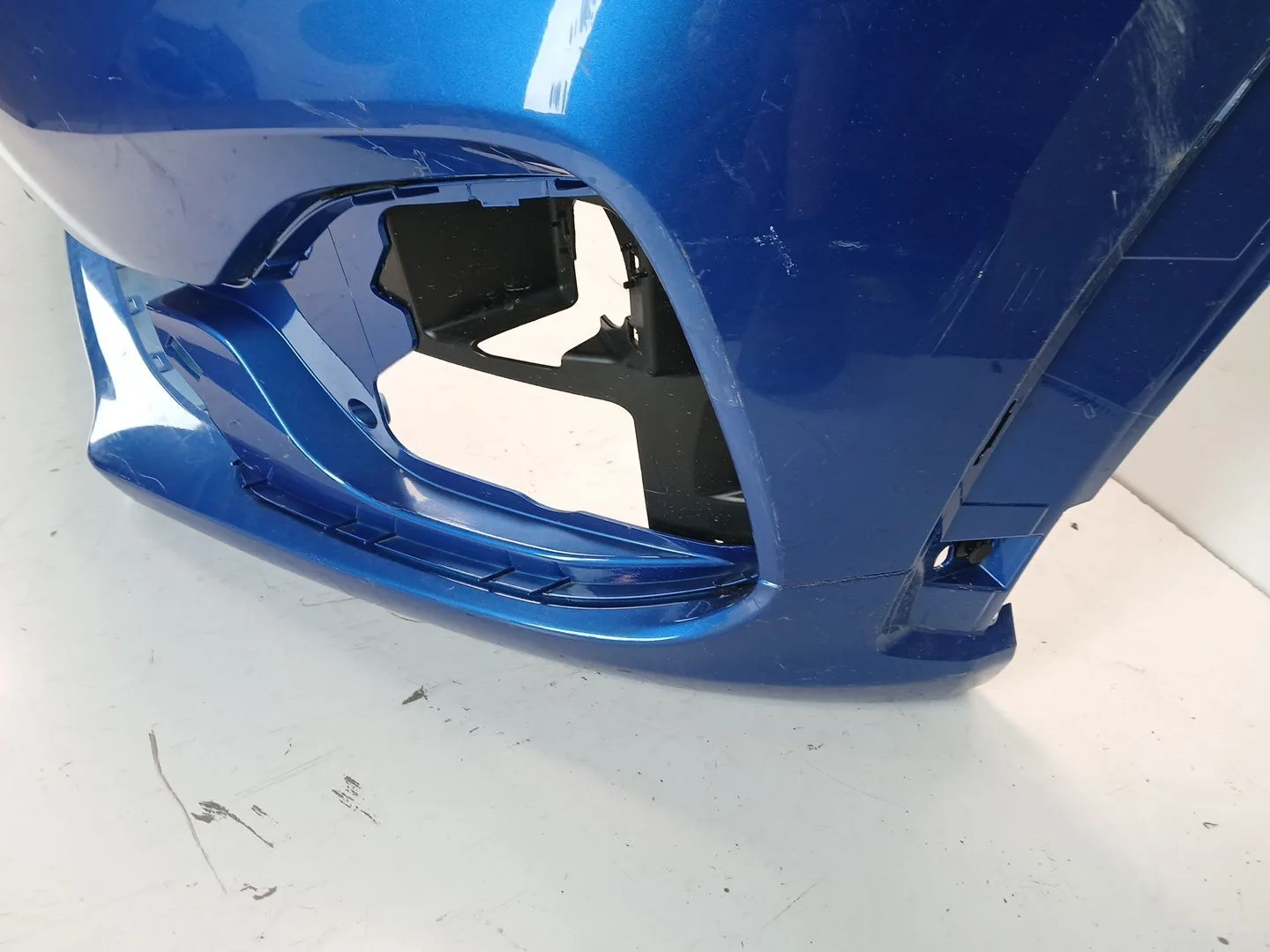 Paragolpes Delantero para Ford Puma (J2K, Cf7)
