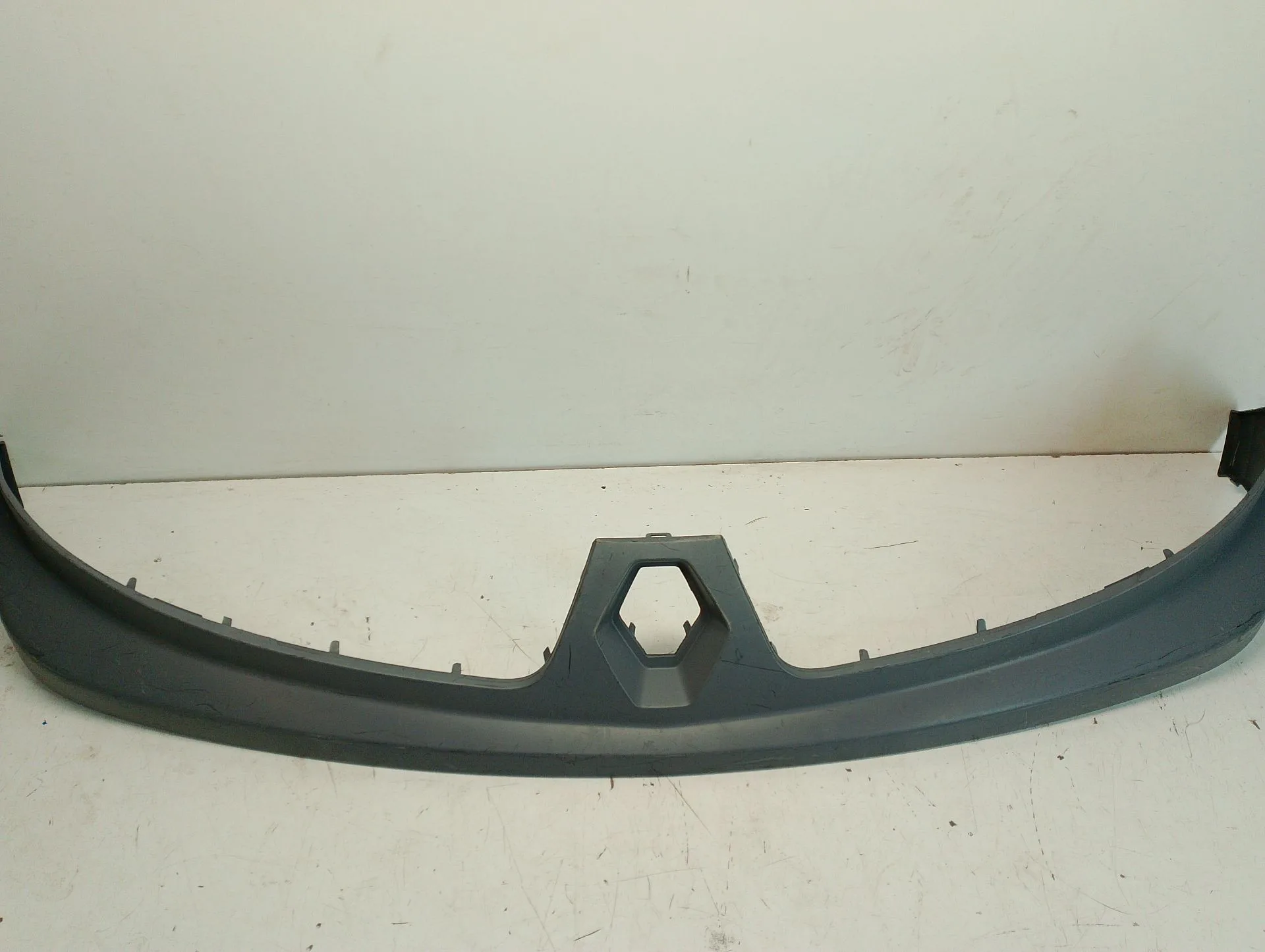 Rejilla Paragolpes Central para Renault Trafic Ii Caja/Chasis (El)