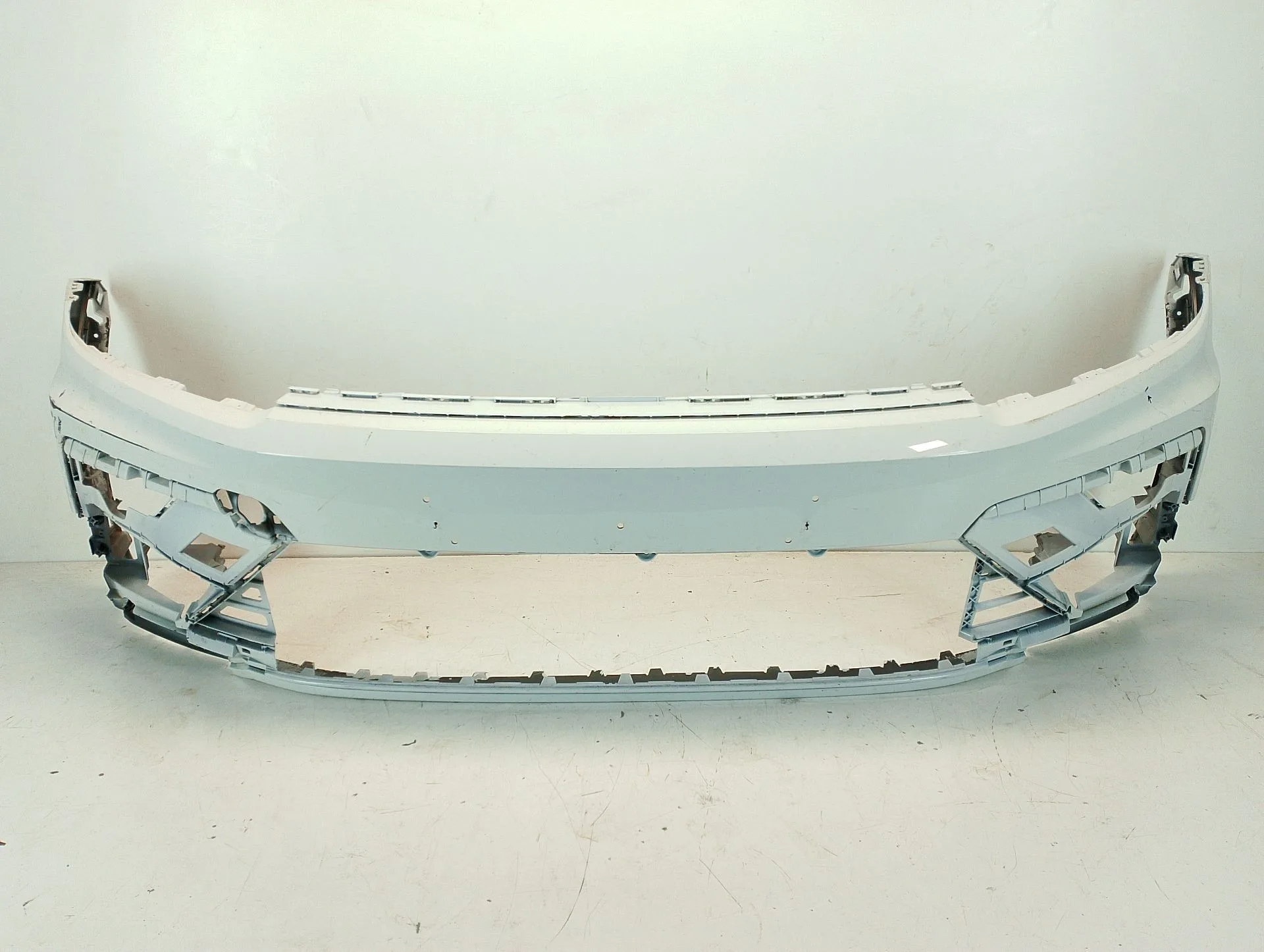 Paragolpes Delantero para Volkswagen Tiguan (5N_)