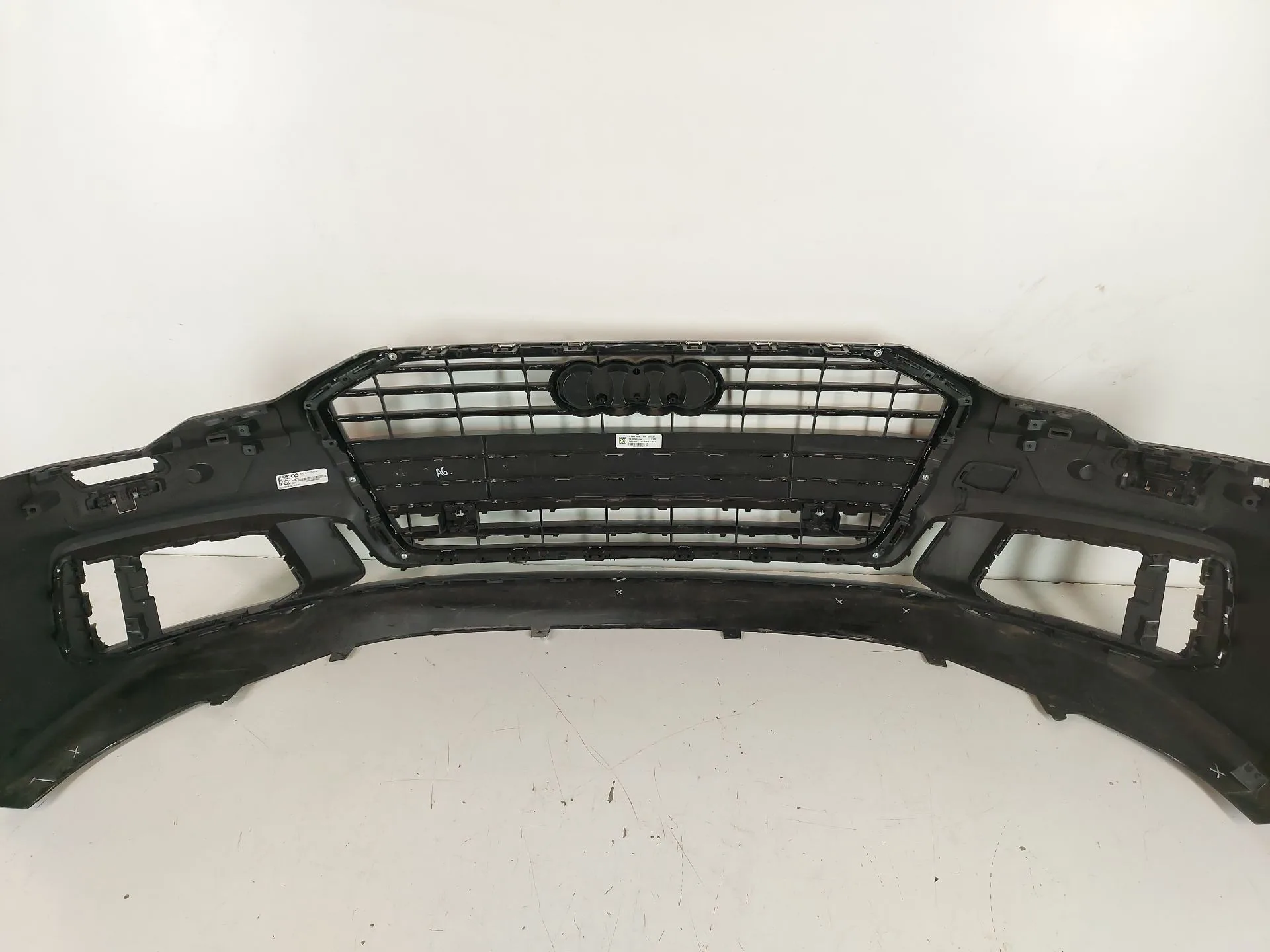 Paragolpes Delantero para Audi A6 C8 (4A2)