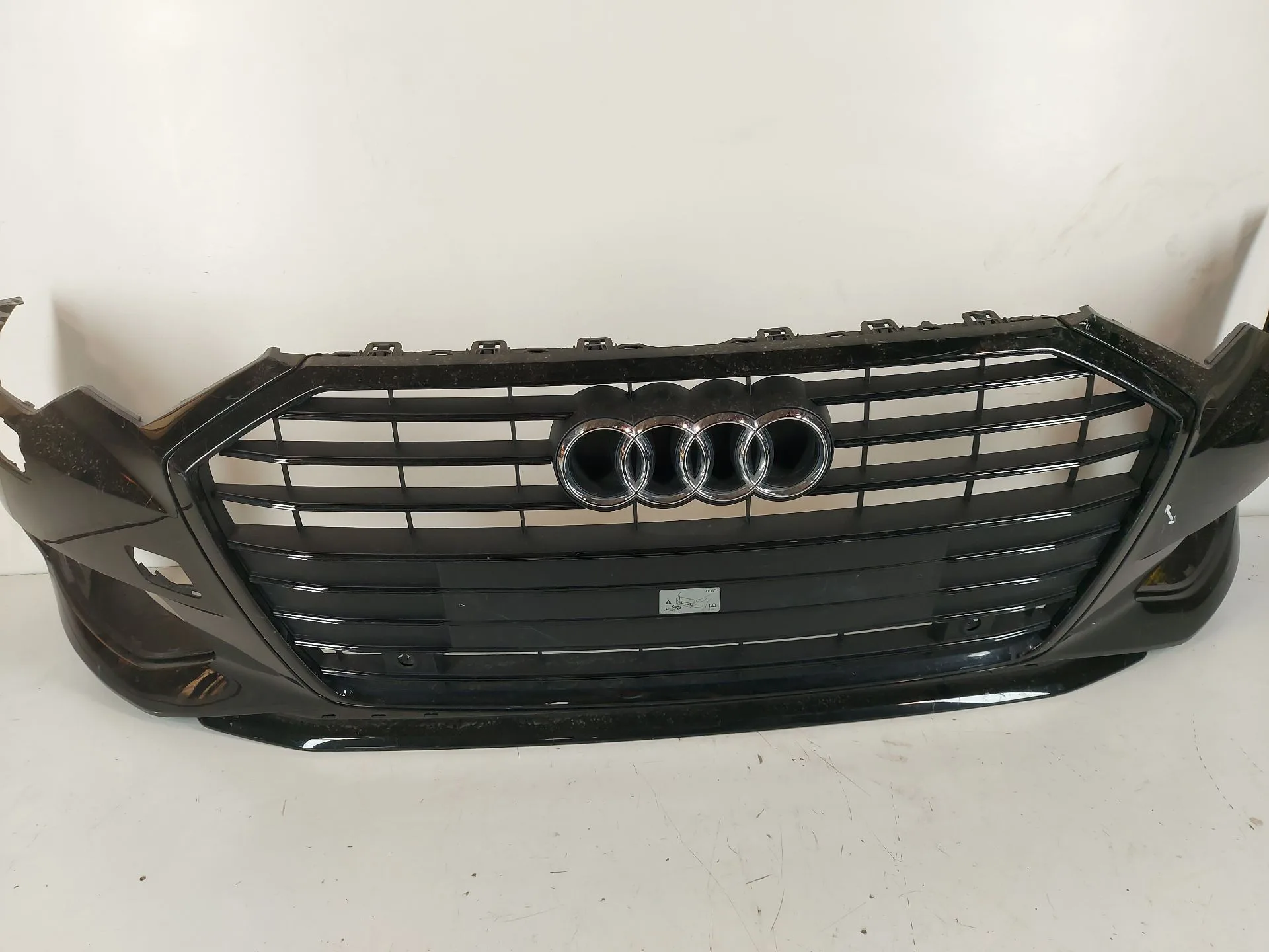 Paragolpes Delantero para Audi A6 C8 Avant (4A5)