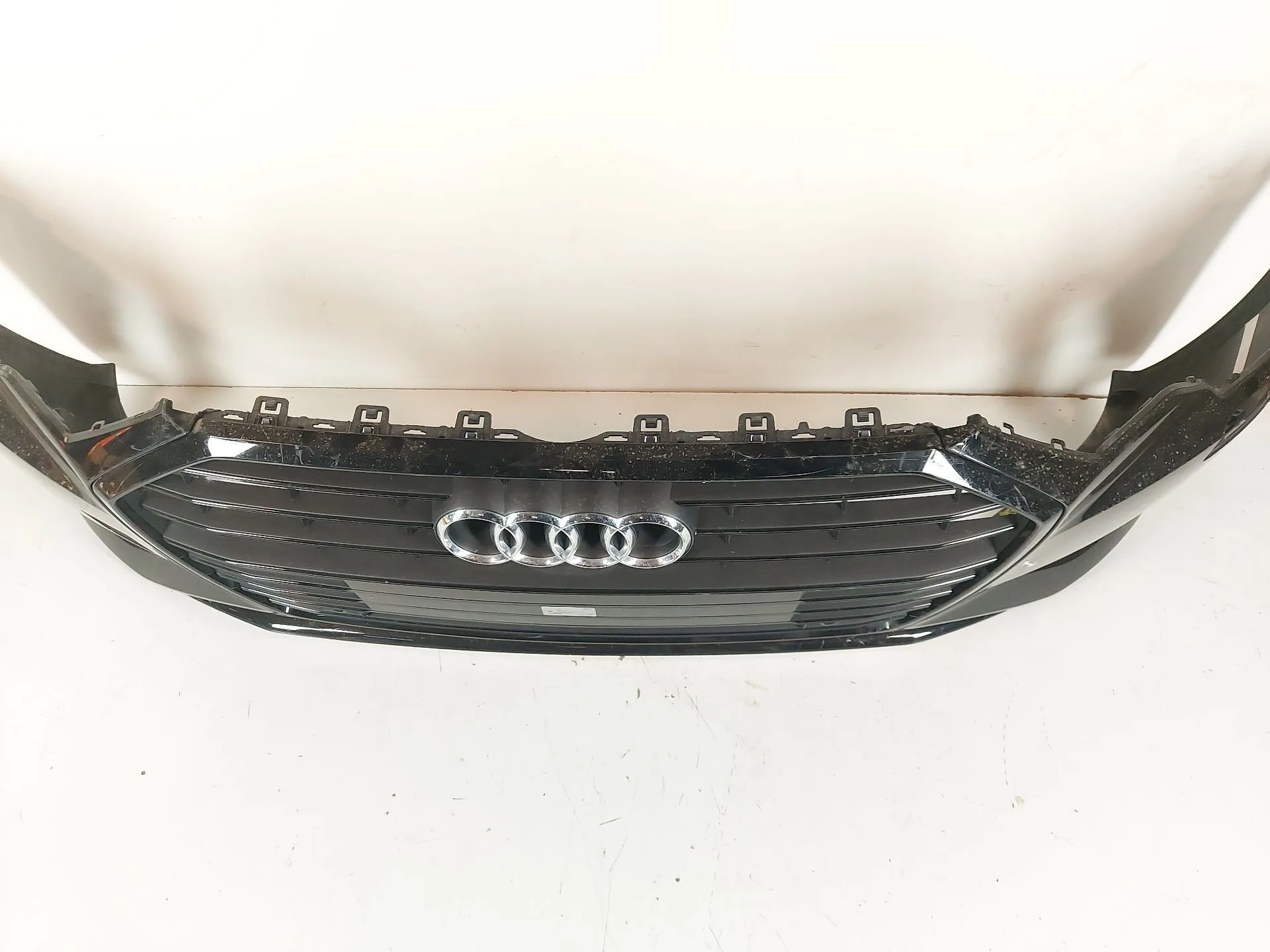 Paragolpes Delantero para Audi A6 C8 Avant (4A5)