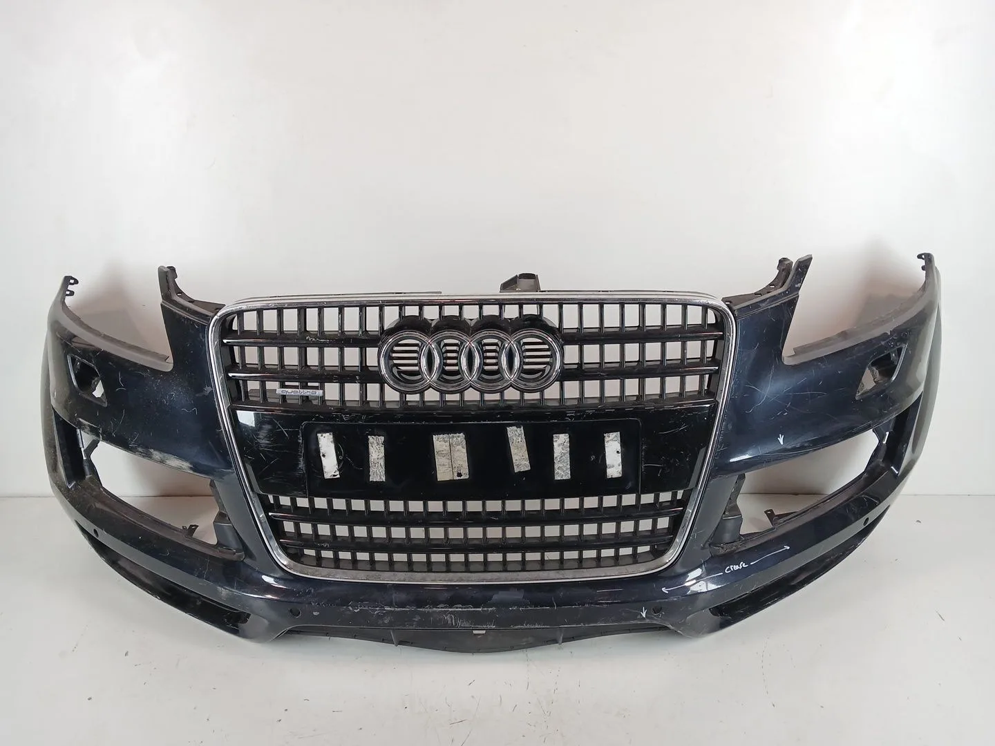 Paragolpes Delantero para Audi Q7 (4Lb)