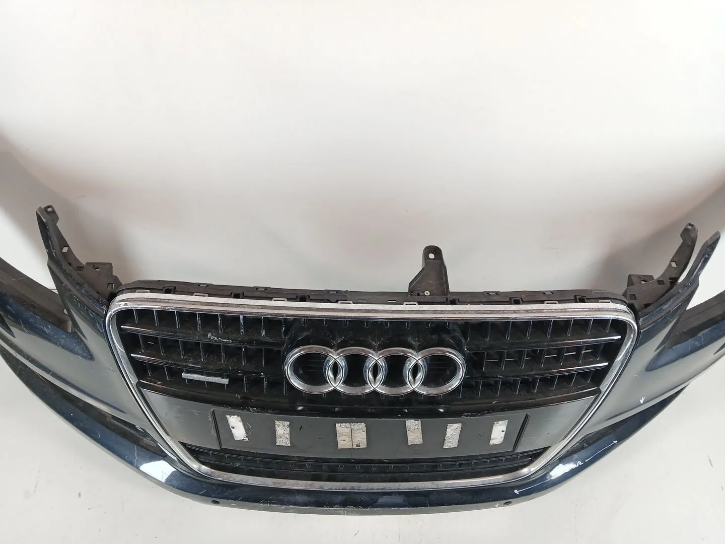 Paragolpes Delantero para Audi Q7 (4Lb)
