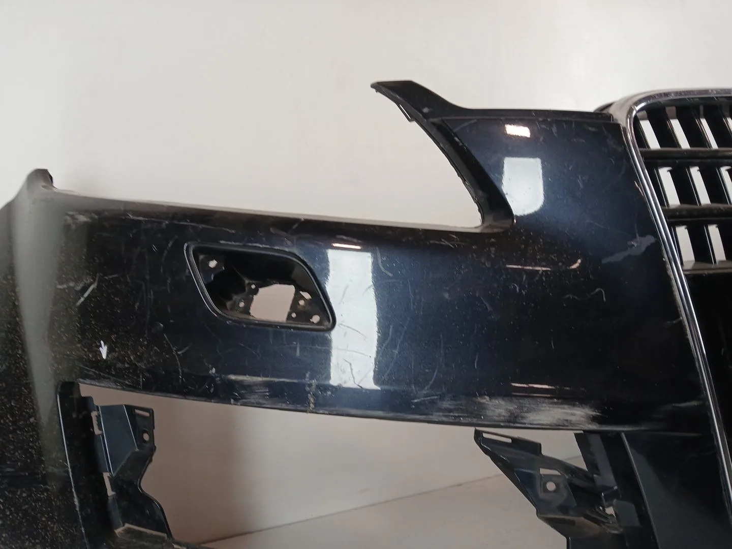Paragolpes Delantero para Audi Q7 (4Lb)