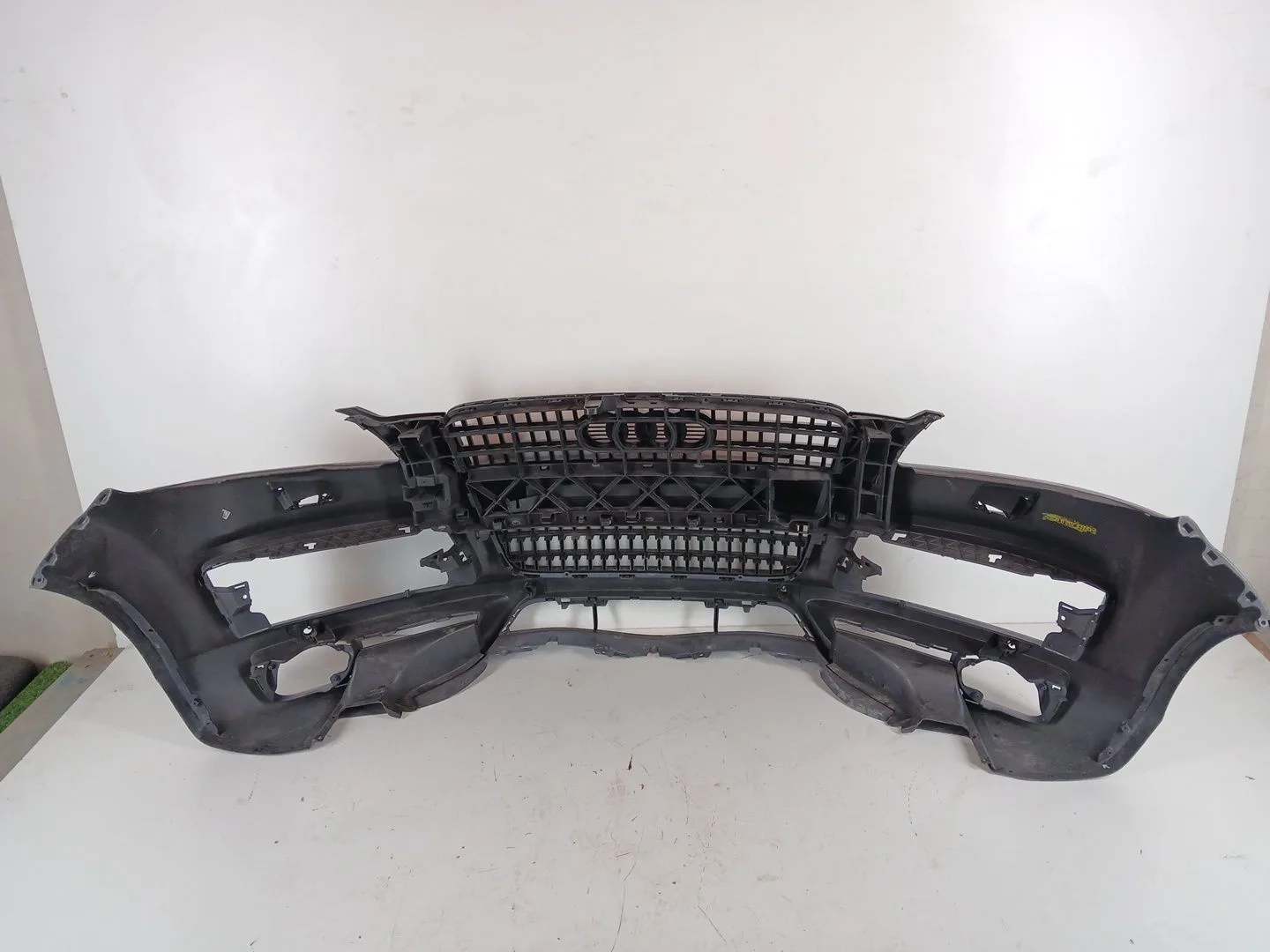 Paragolpes Delantero para Audi Q7 (4Lb)