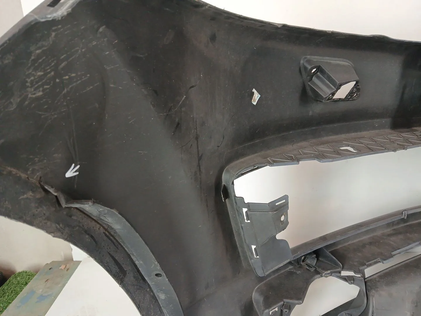 Paragolpes Delantero para Audi Q7 (4Lb)