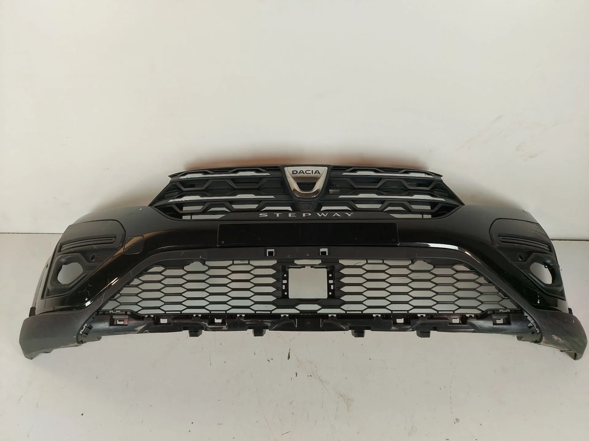 Paragolpes Delantero para Dacia Sandero Iii