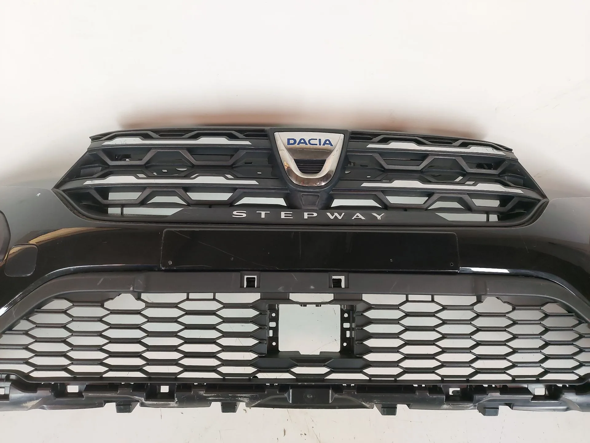 Paragolpes Delantero para Dacia Sandero Iii