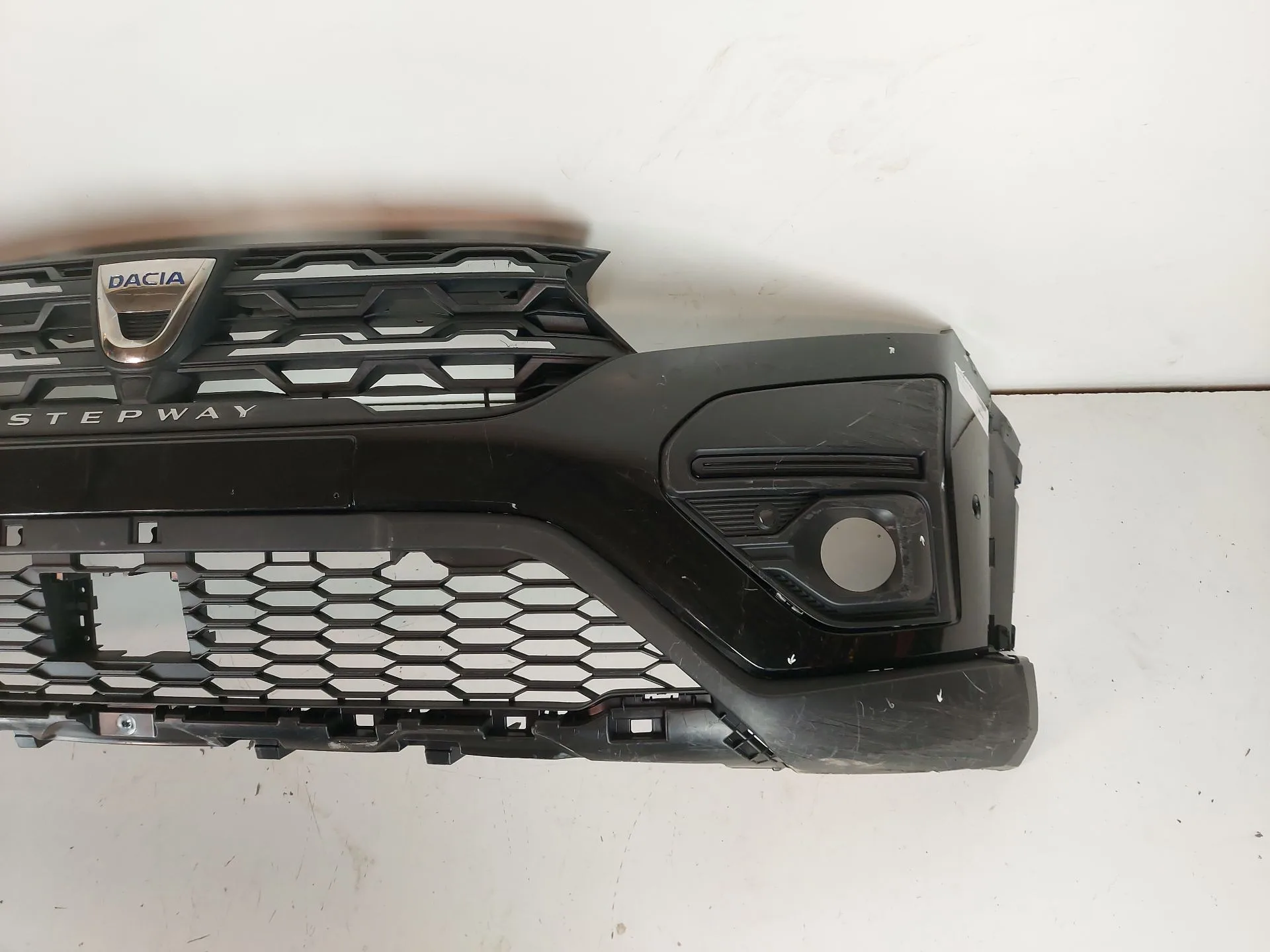 Paragolpes Delantero para Dacia Sandero Iii