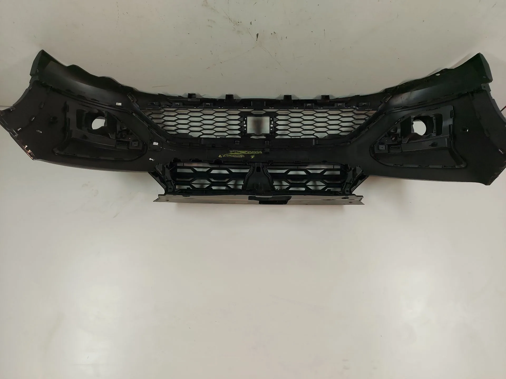 Paragolpes Delantero para Dacia Sandero Iii