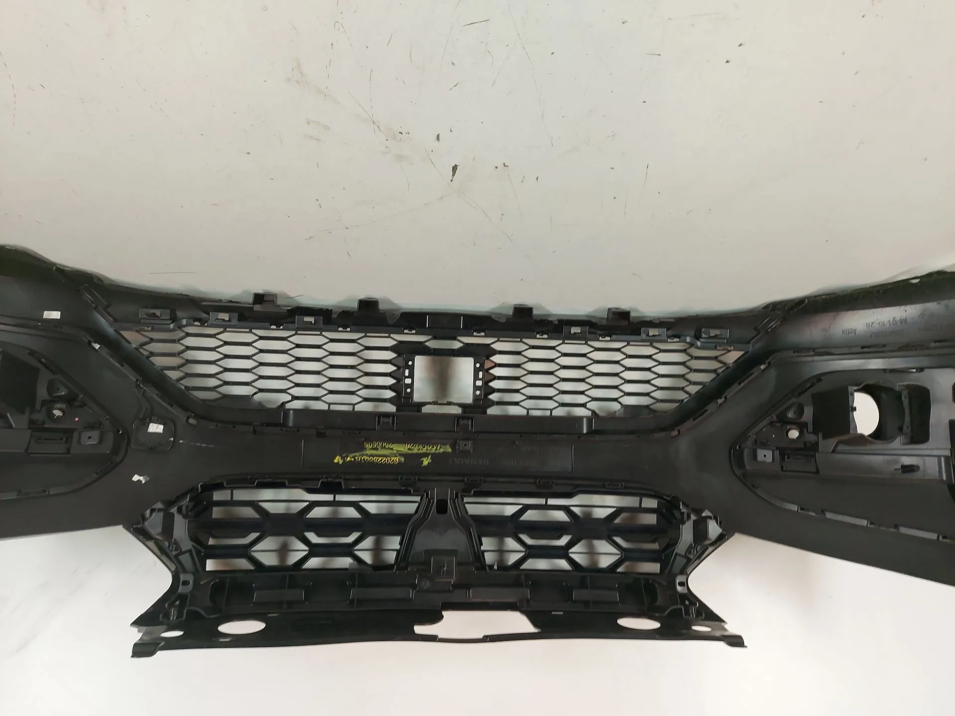 Paragolpes Delantero para Dacia Sandero Iii