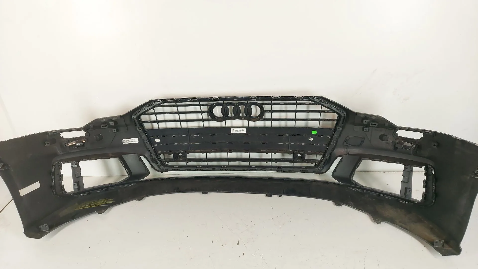 Paragolpes Delantero para Audi A6 C8 (4A2)