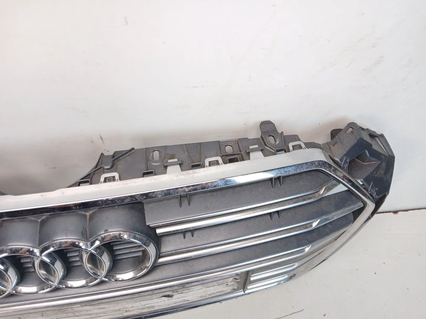 Rejilla Paragolpes Central para Audi A5 (8T3)