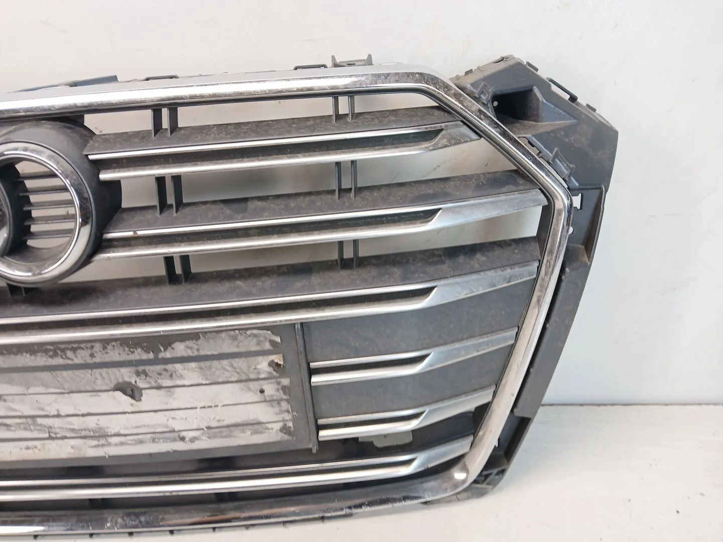 Rejilla Paragolpes Central para Audi A5 (8T3)