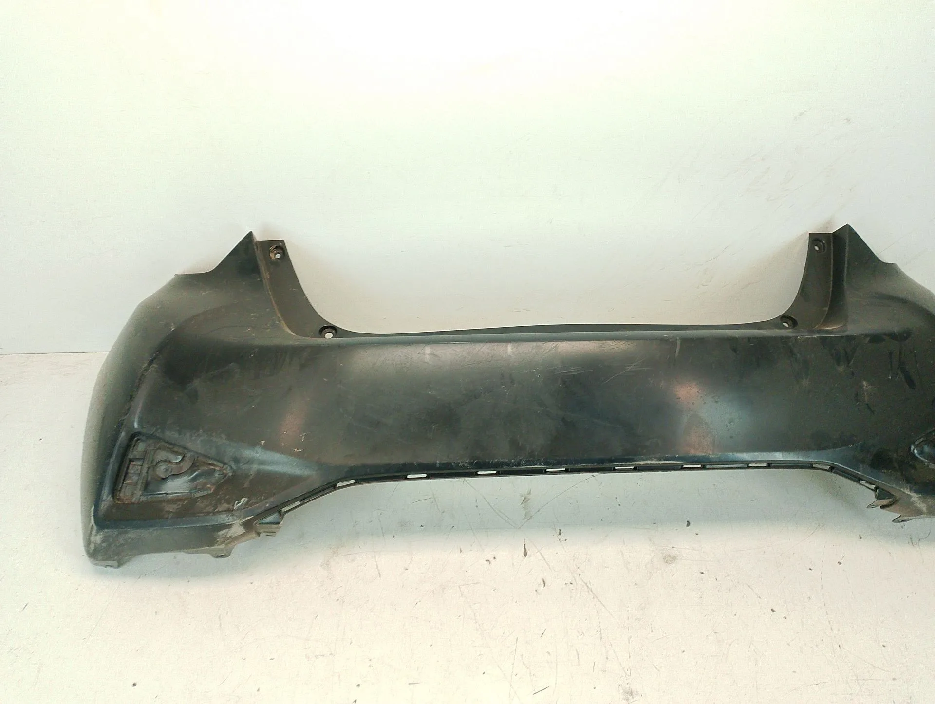 Paragolpes Trasero para Toyota Yaris