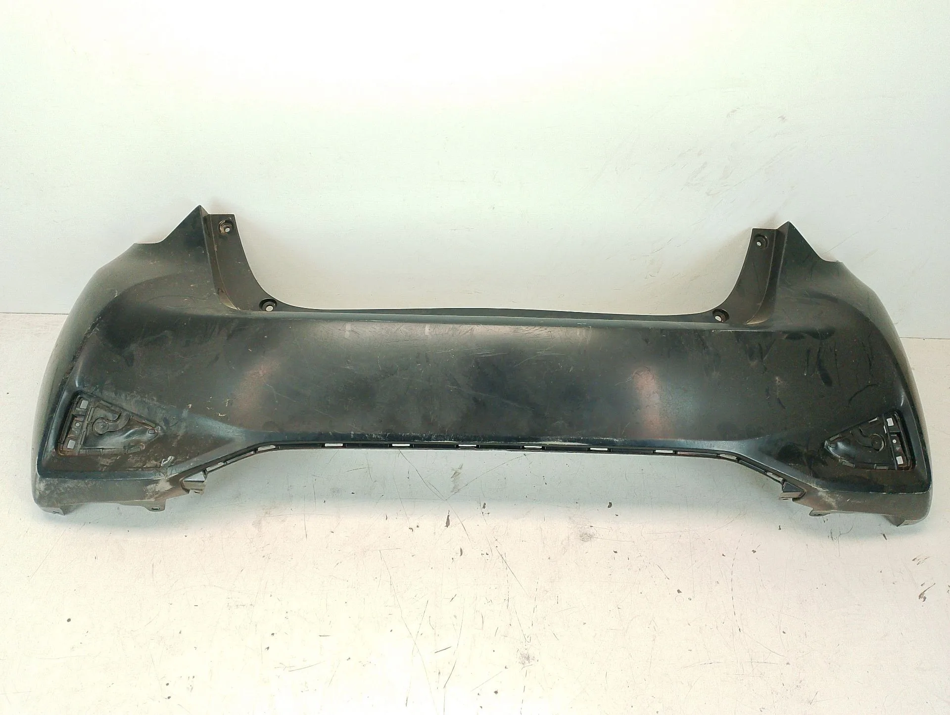 Paragolpes Trasero para Toyota Yaris
