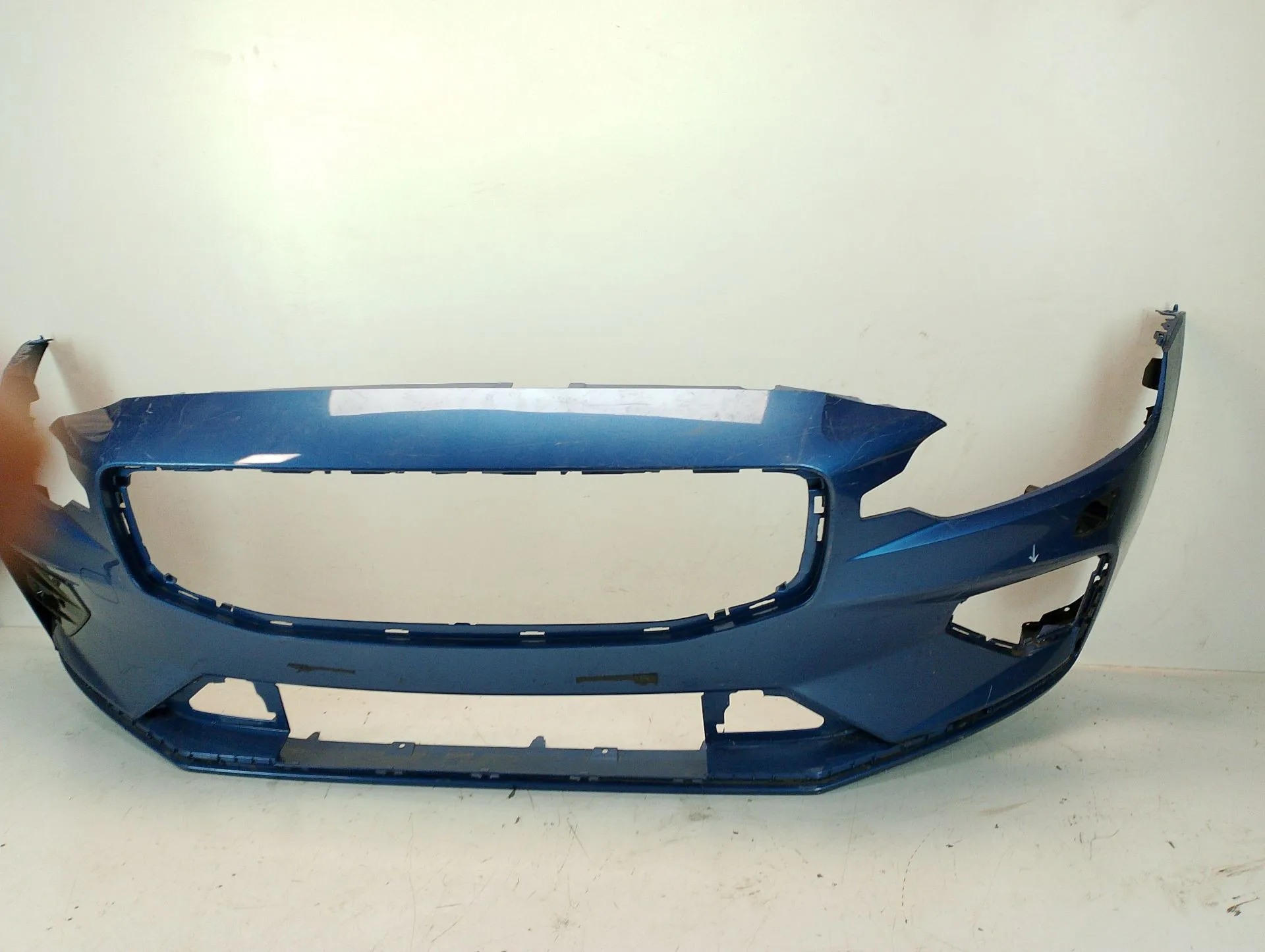 Paragolpes Delantero para Volvo V60 Ii (225)