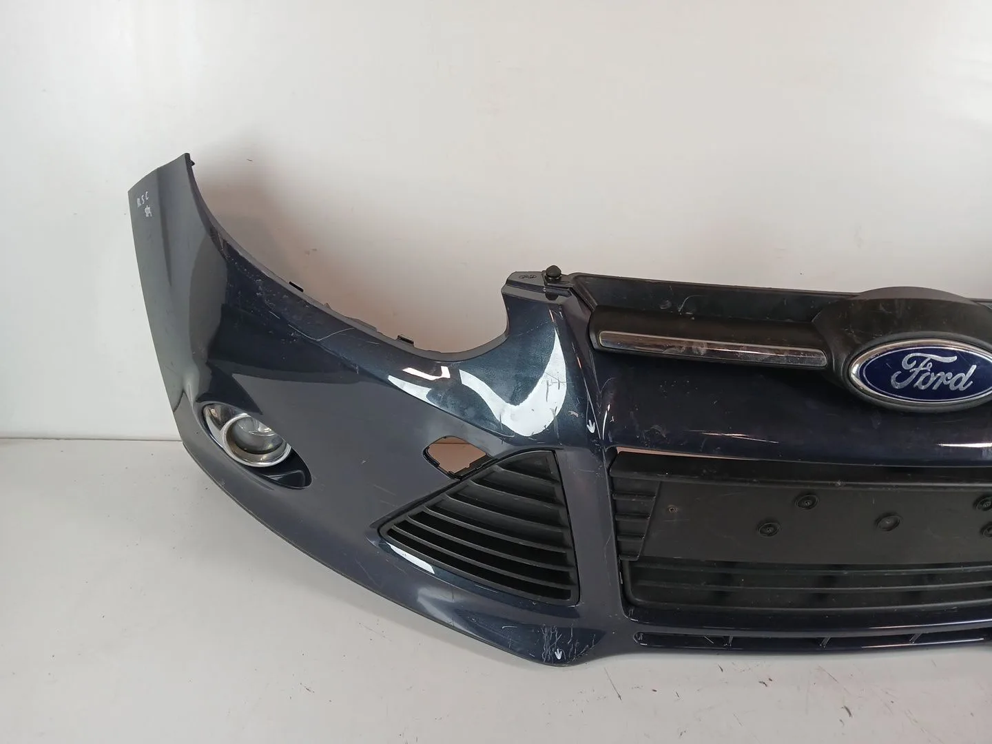 Paragolpes Delantero para Ford Focus Iii