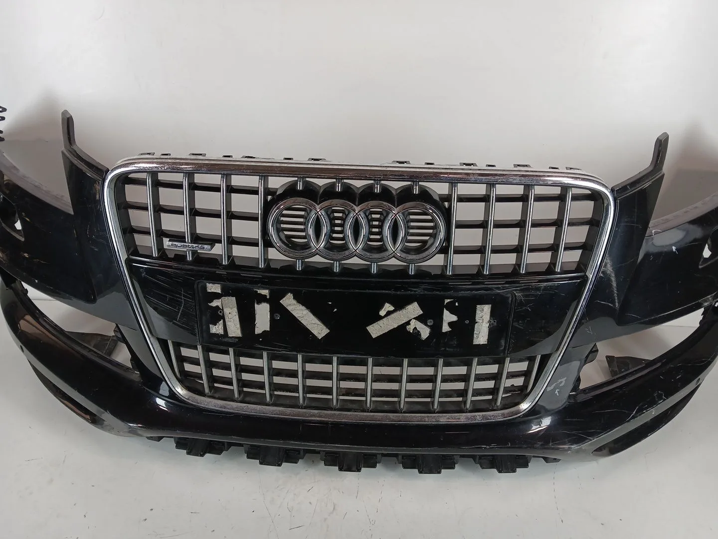 Paragolpes Delantero para Audi Q7 (4Lb)