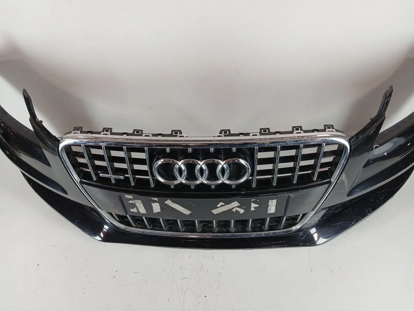 Paragolpes Delantero para Audi Q7 (4Lb)