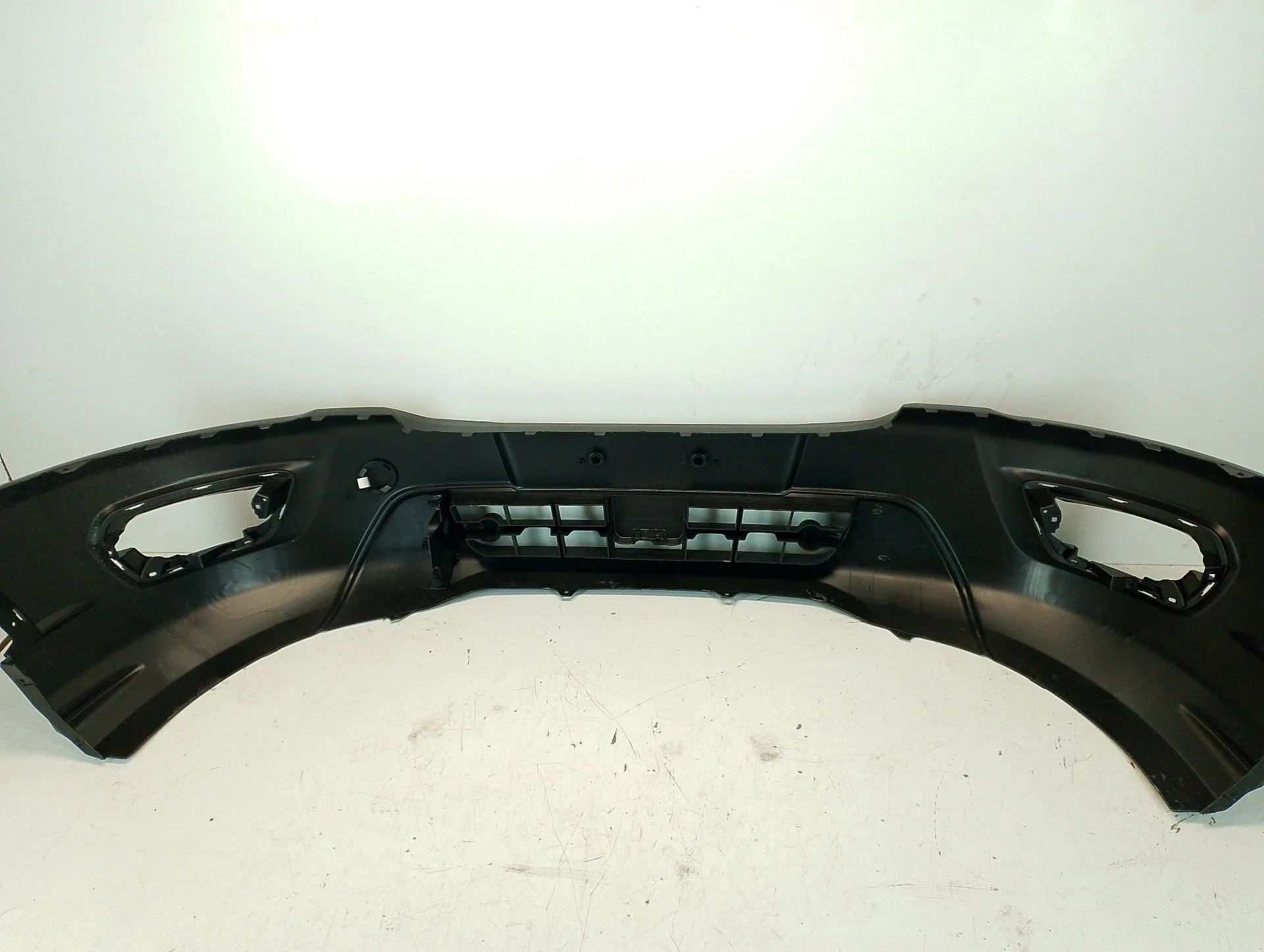 Paragolpes Delantero para Ford Transit V363 Caja/Chasis (Fed, Ffd)