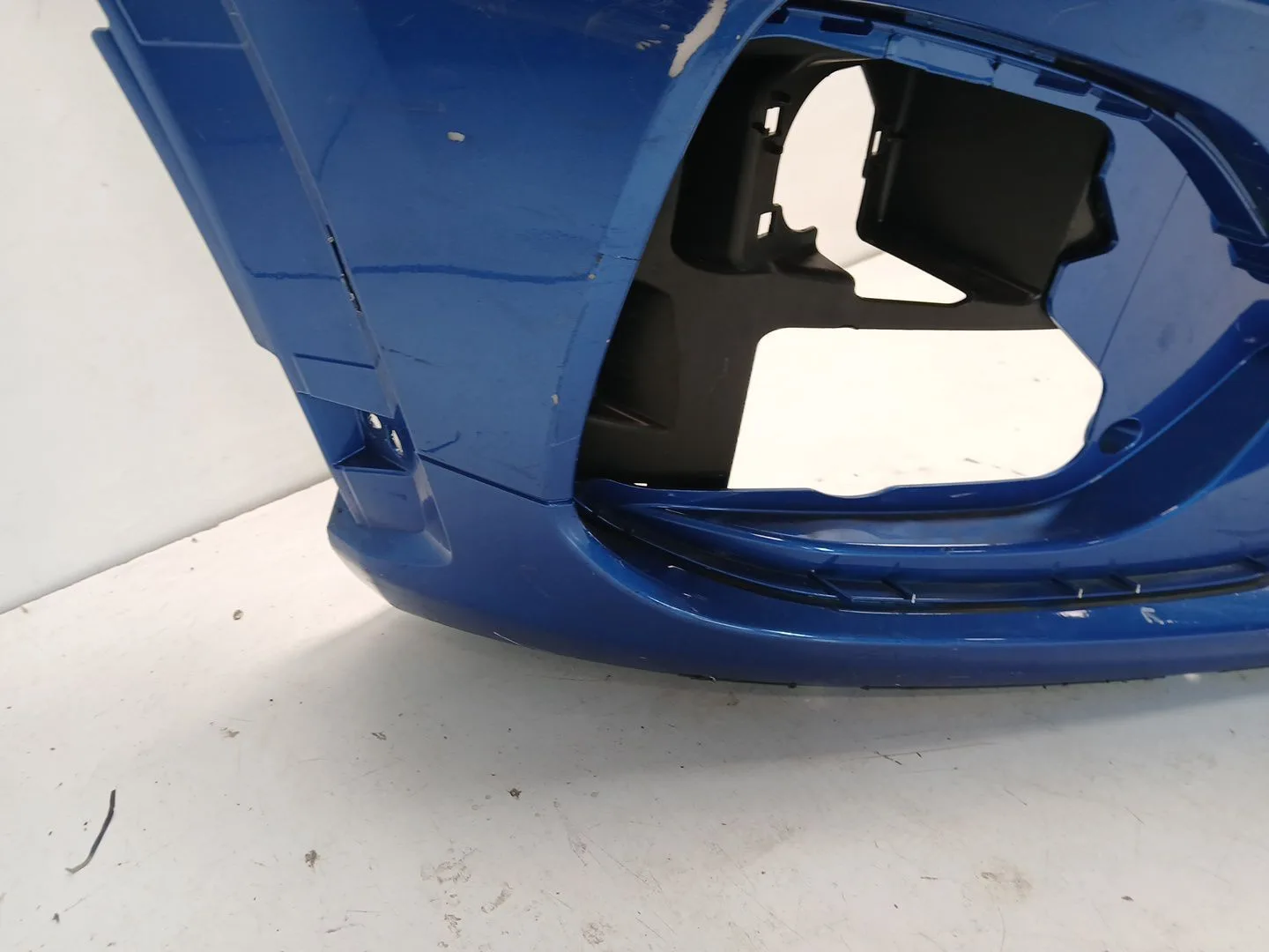 Paragolpes Delantero para Ford Puma (J2K, Cf7)