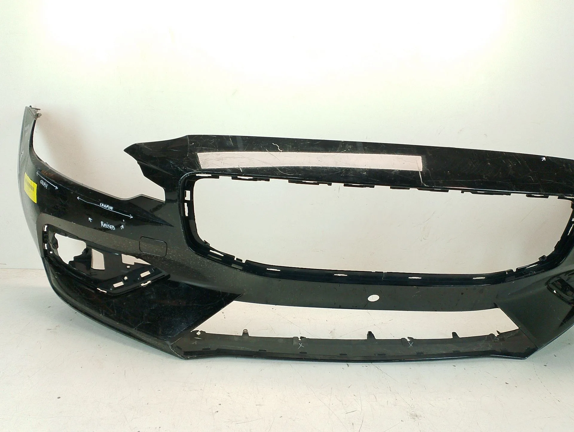 Paragolpes Delantero para Volvo V60 Ii (225)
