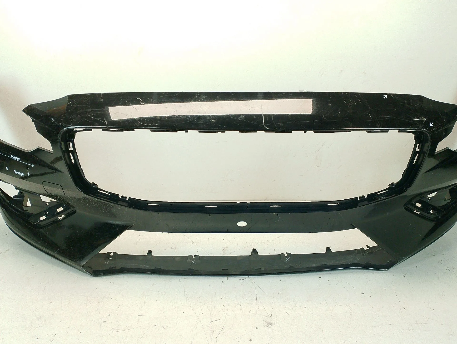 Paragolpes Delantero para Volvo V60 Ii (225)