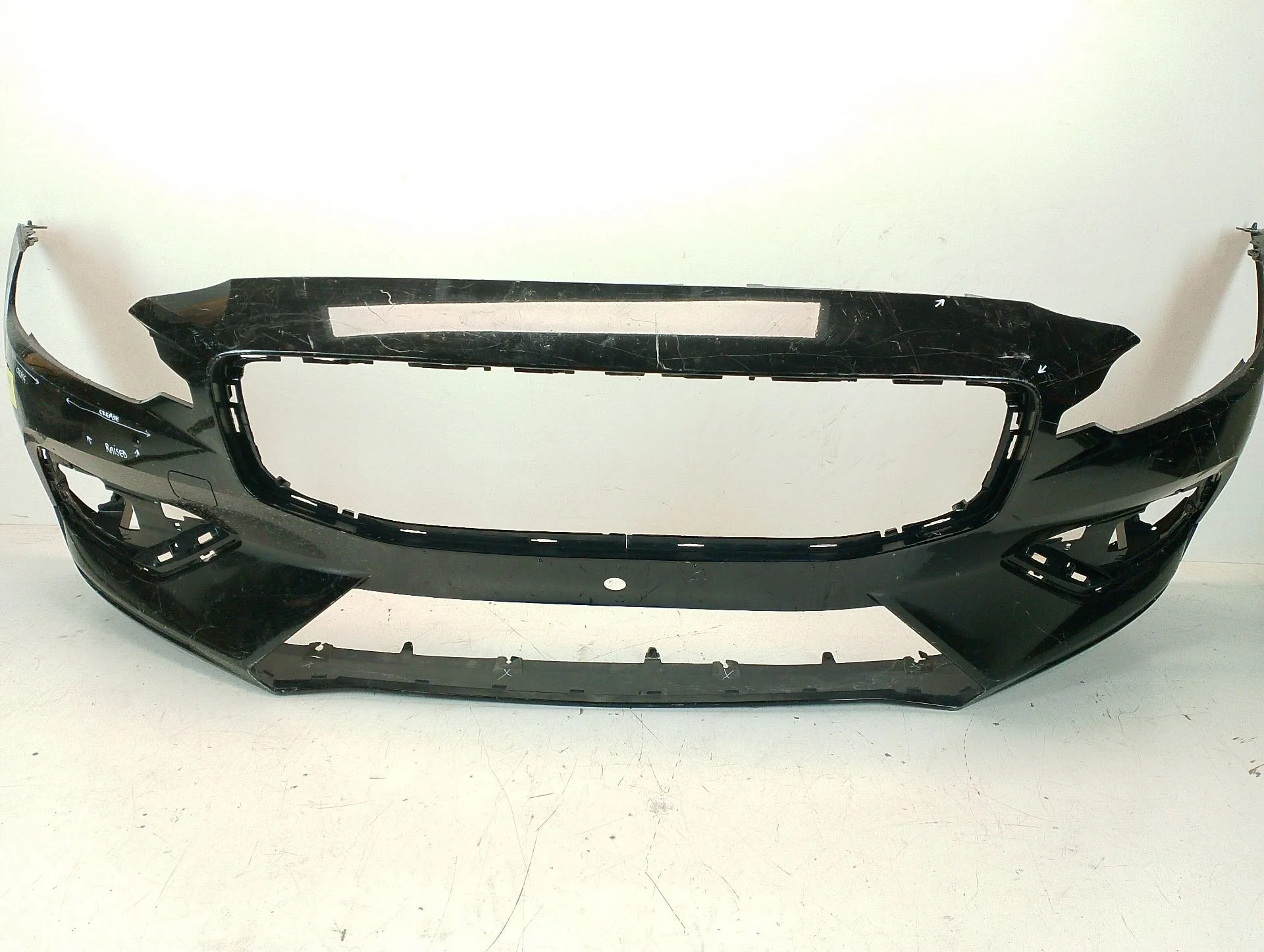 Paragolpes Delantero para Volvo V60 Ii (225)