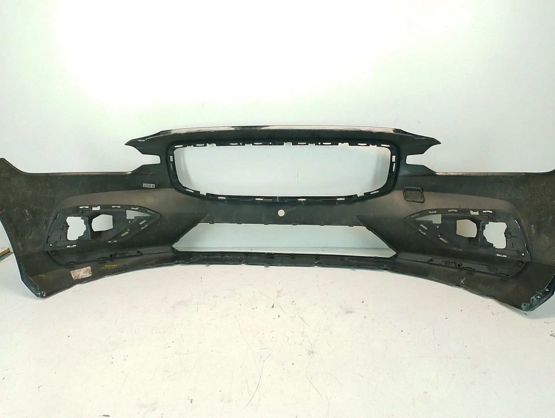 Paragolpes Delantero para Volvo V60 Ii (225)