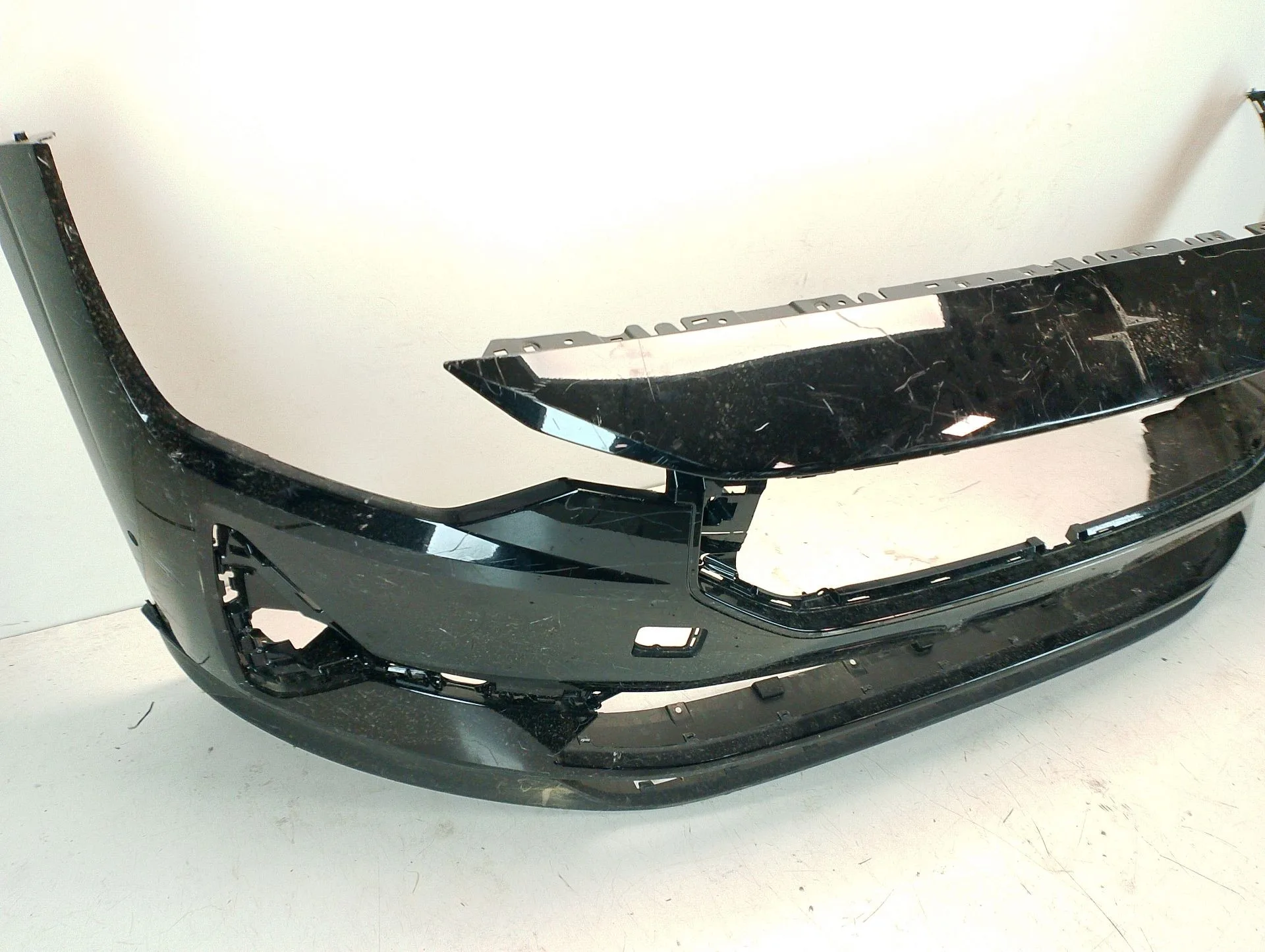Paragolpes Delantero para Polestar Polestar 2 (534)