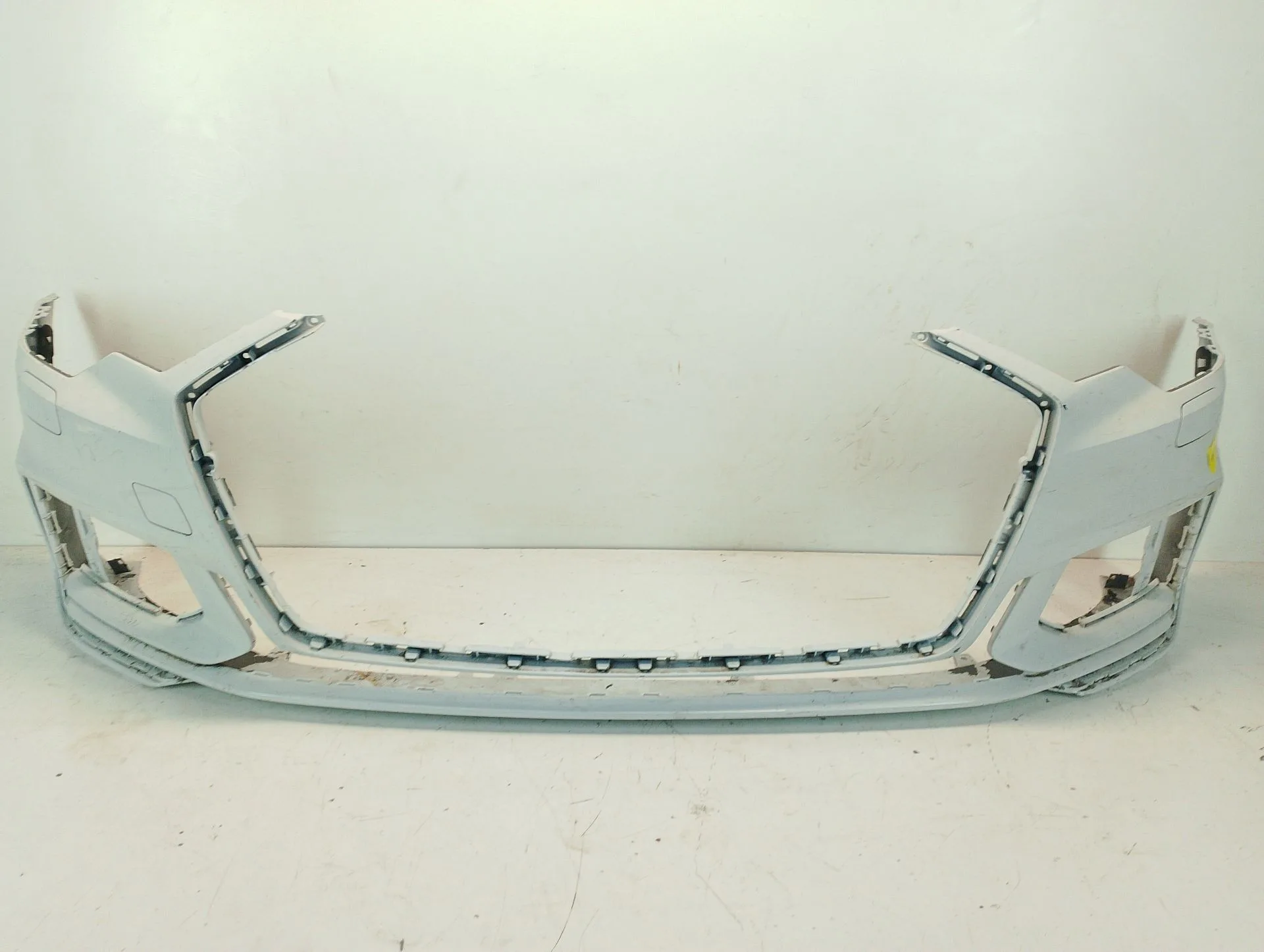 Paragolpes Delantero para Audi A6 C8 (4A2)