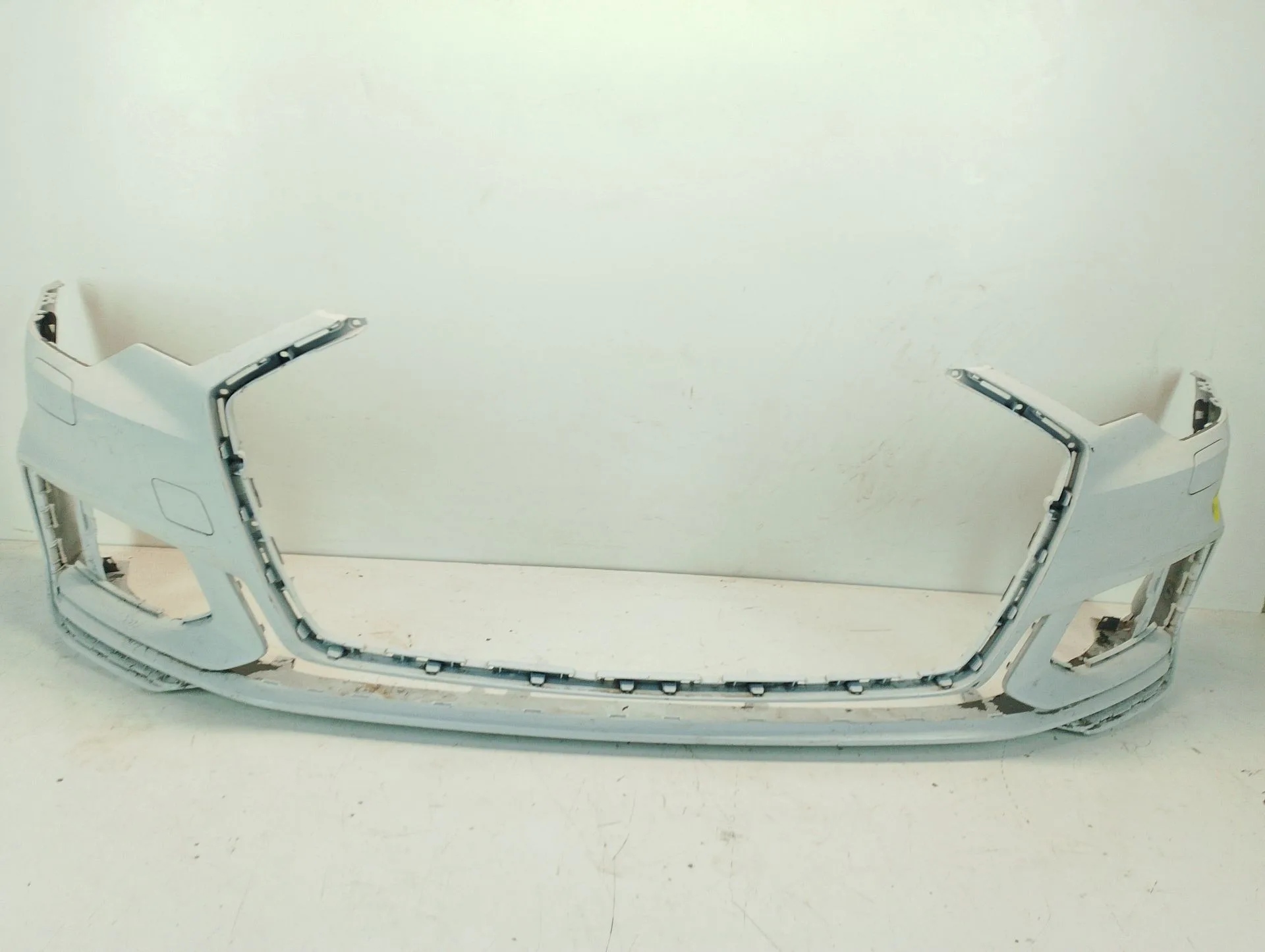 Paragolpes Delantero para Audi A6 C8 (4A2)