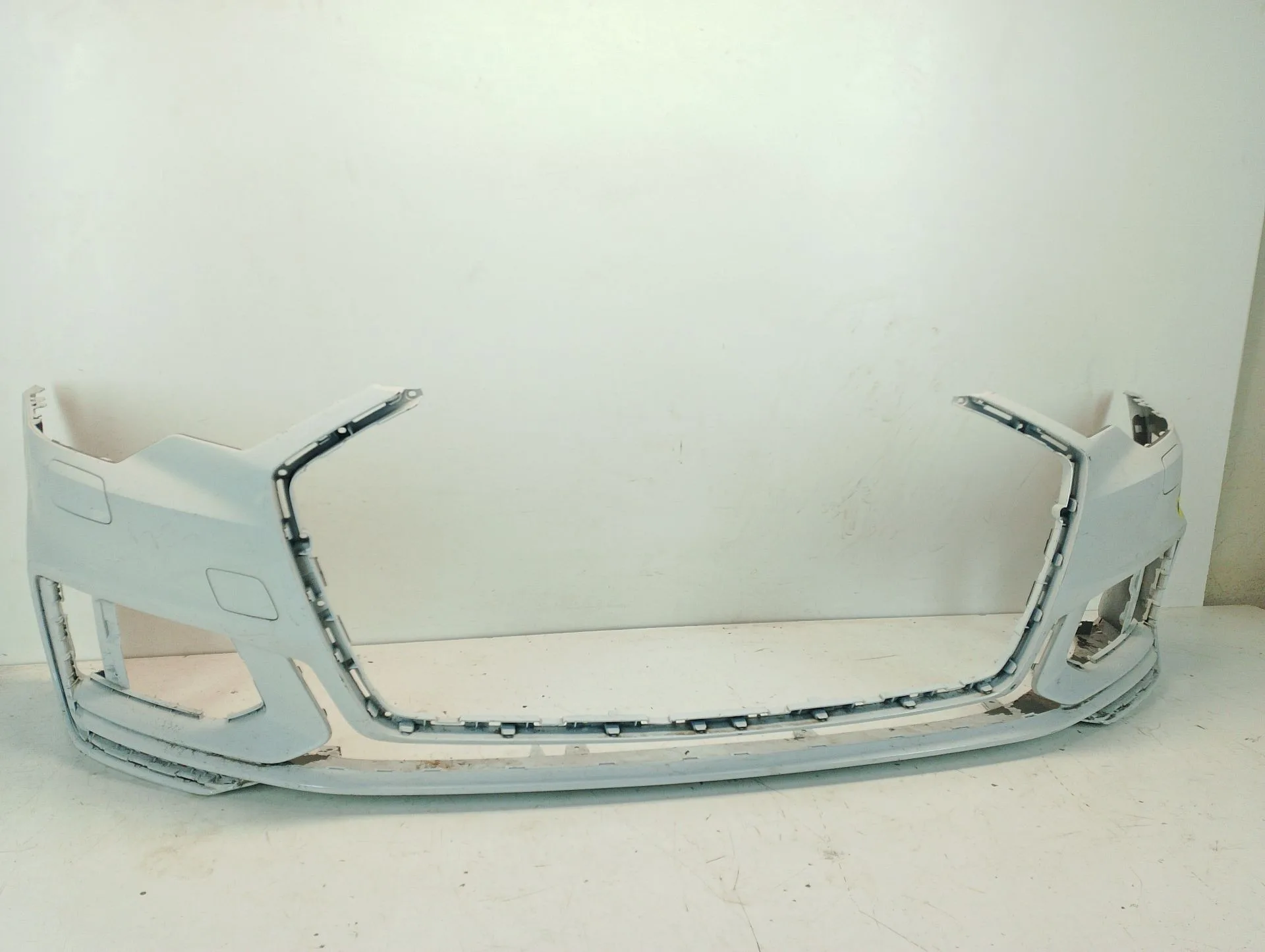 Paragolpes Delantero para Audi A6 C8 (4A2)