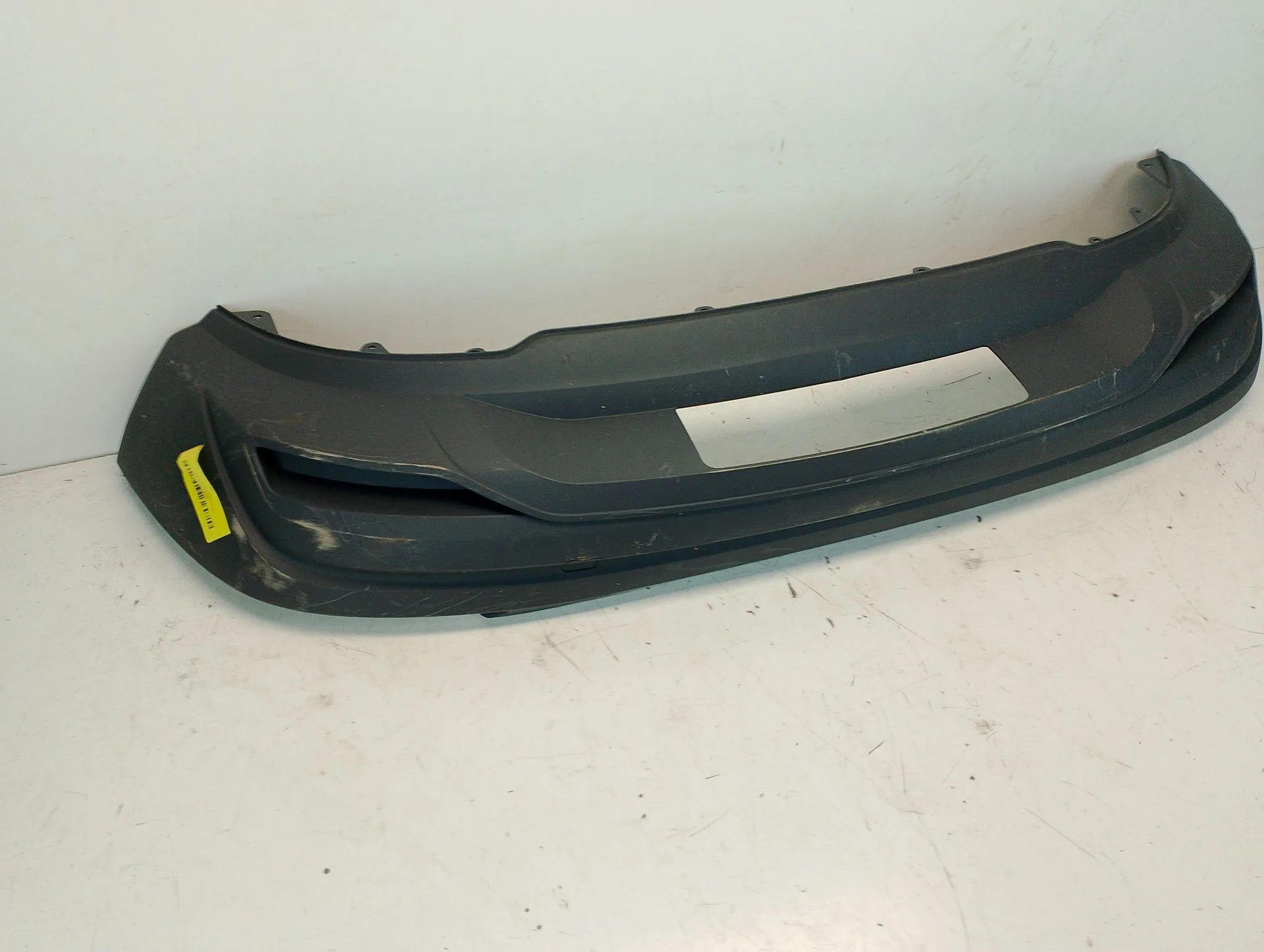 Spoiler Paragolpes Trasero para Audi Q3 (F3B)