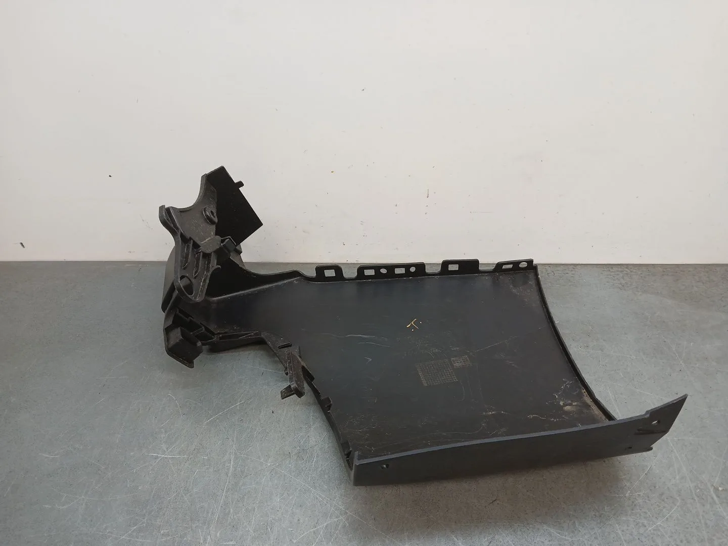Puntera Paragolpes Trasera Izquierda para Peugeot Partner Furgoneta/Monovolumen (K9)