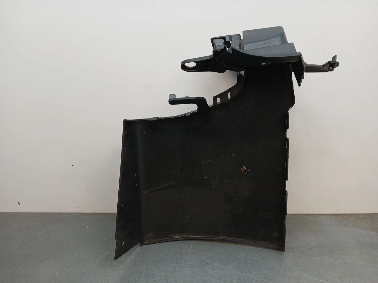 Puntera Paragolpes Trasera Izquierda para Peugeot Partner Furgoneta/Monovolumen (K9)