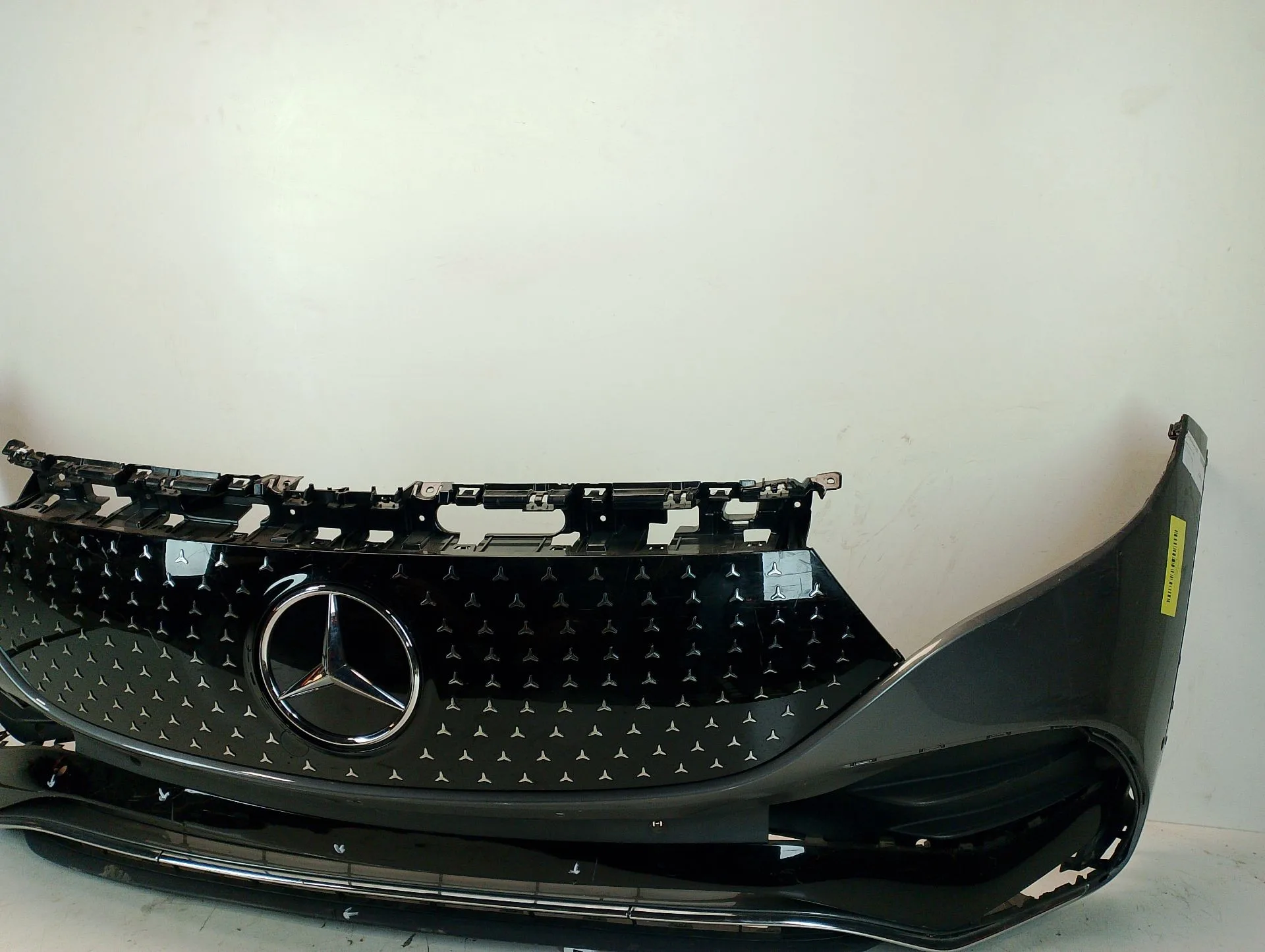 Paragolpes Delantero para Mercedes-Benz Eqb (X243)